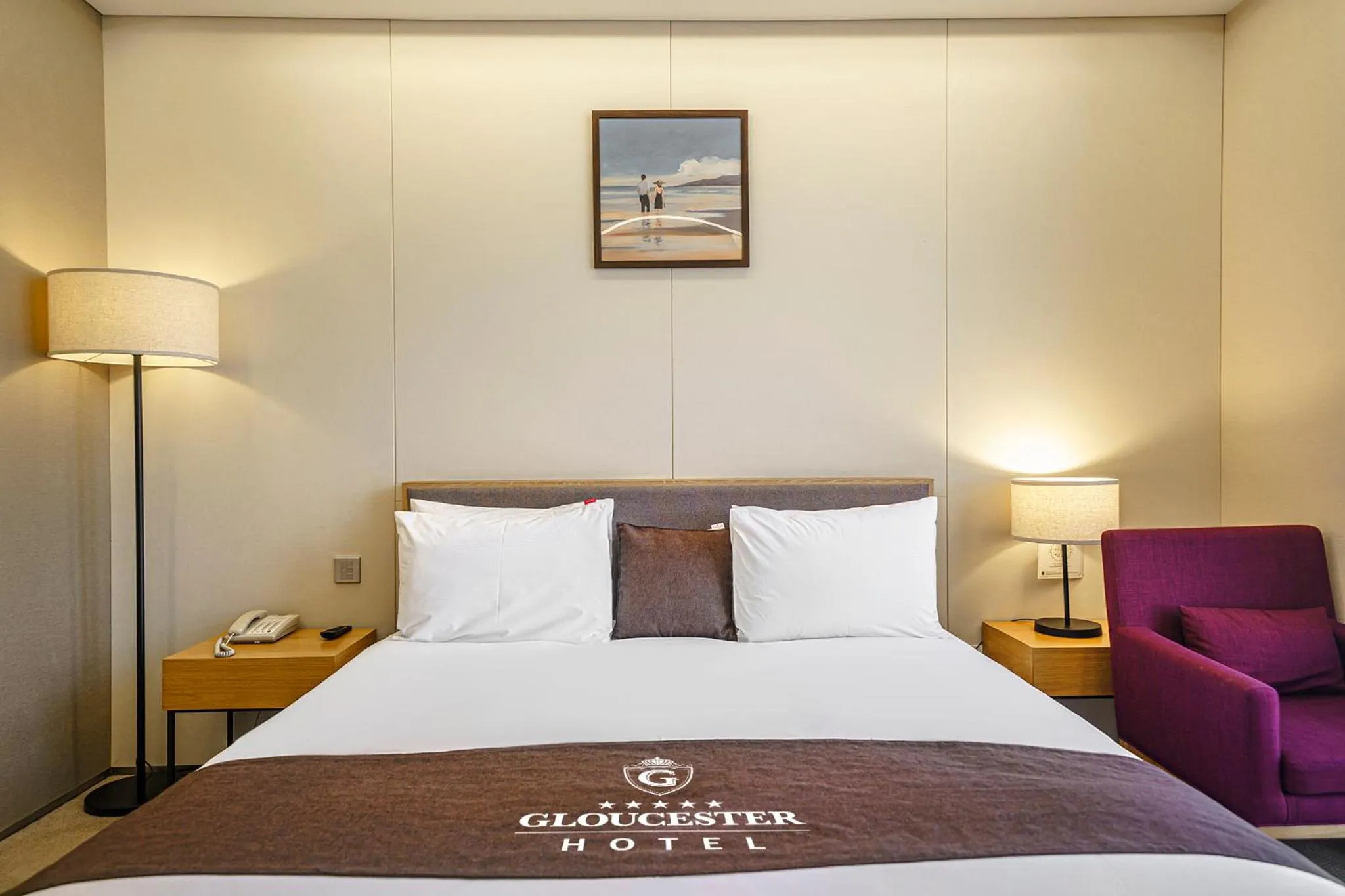 Bed in Gloucester Hotel Incheon