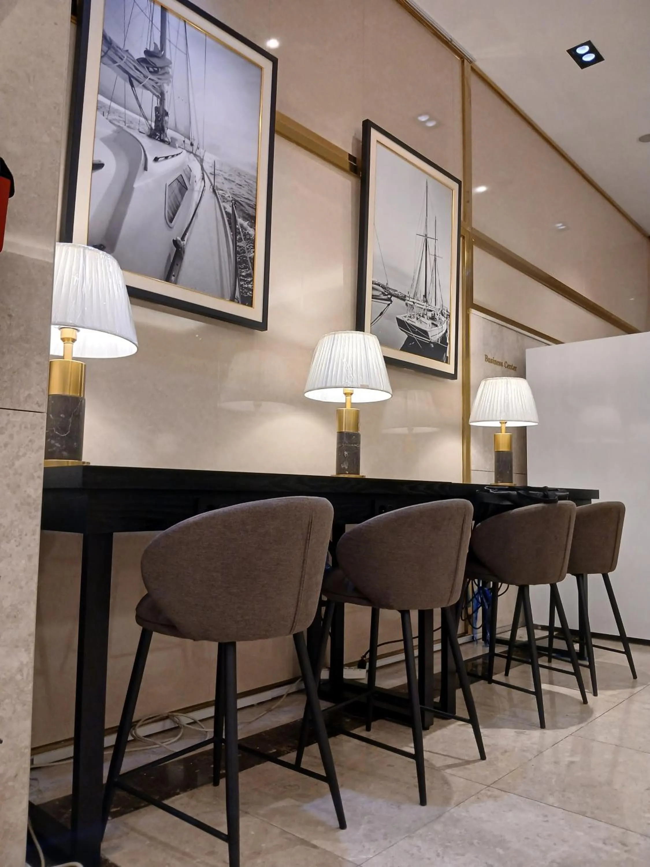 Lobby or reception in Gloucester Hotel Incheon