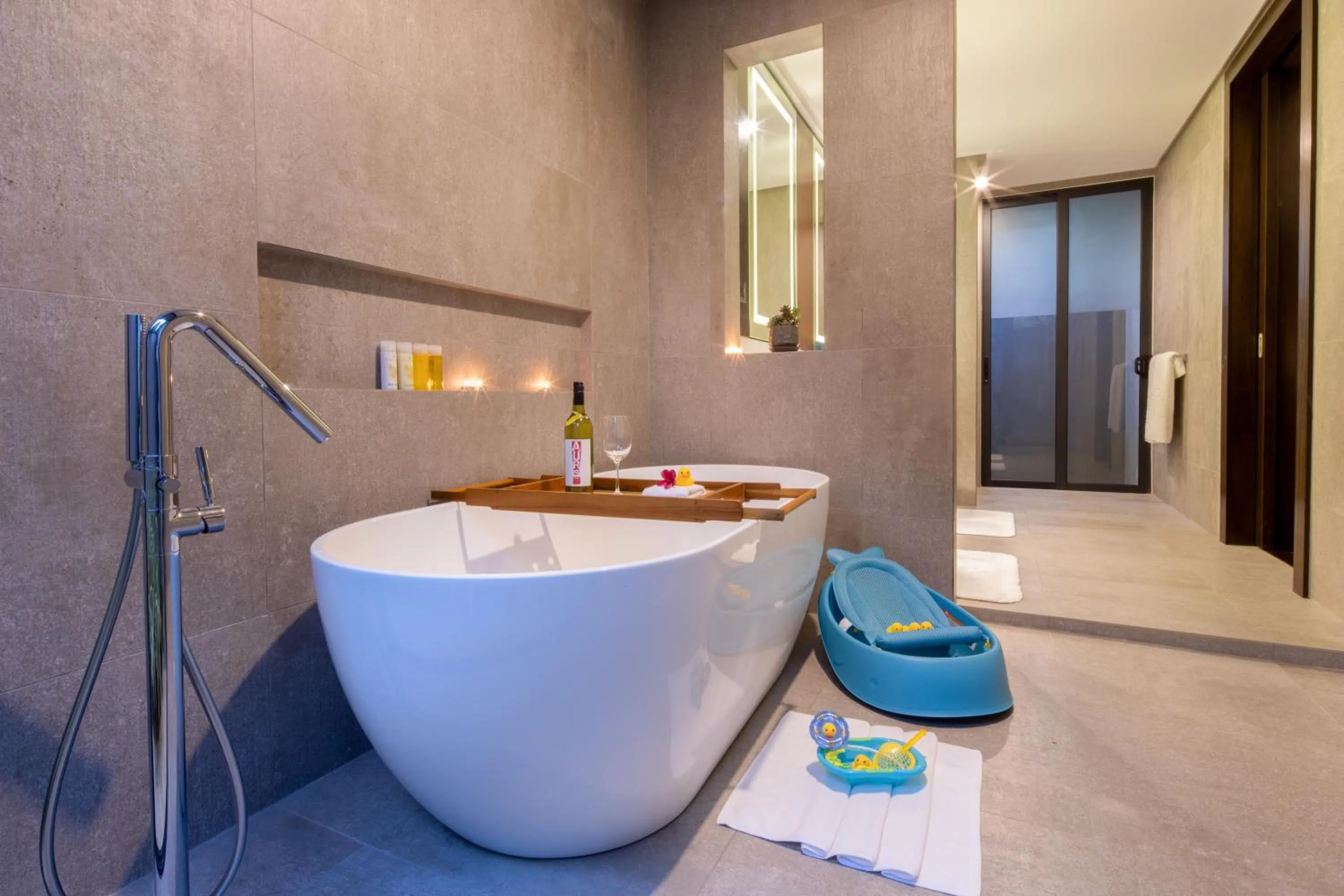 Bath in Mangala Estate Boutique Resort - Small Luxury Hotels of the World