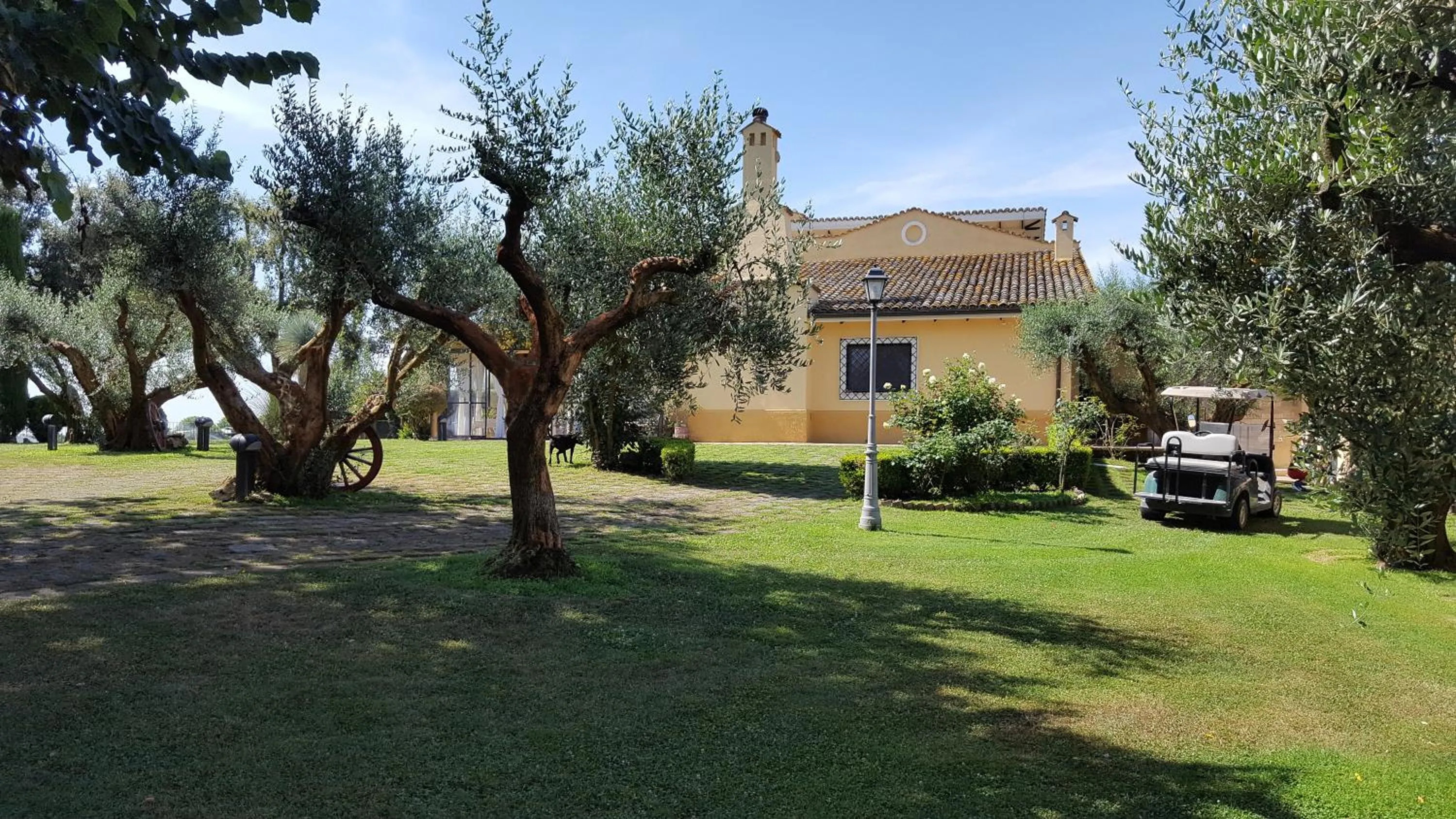 Property building in Aquilamaior