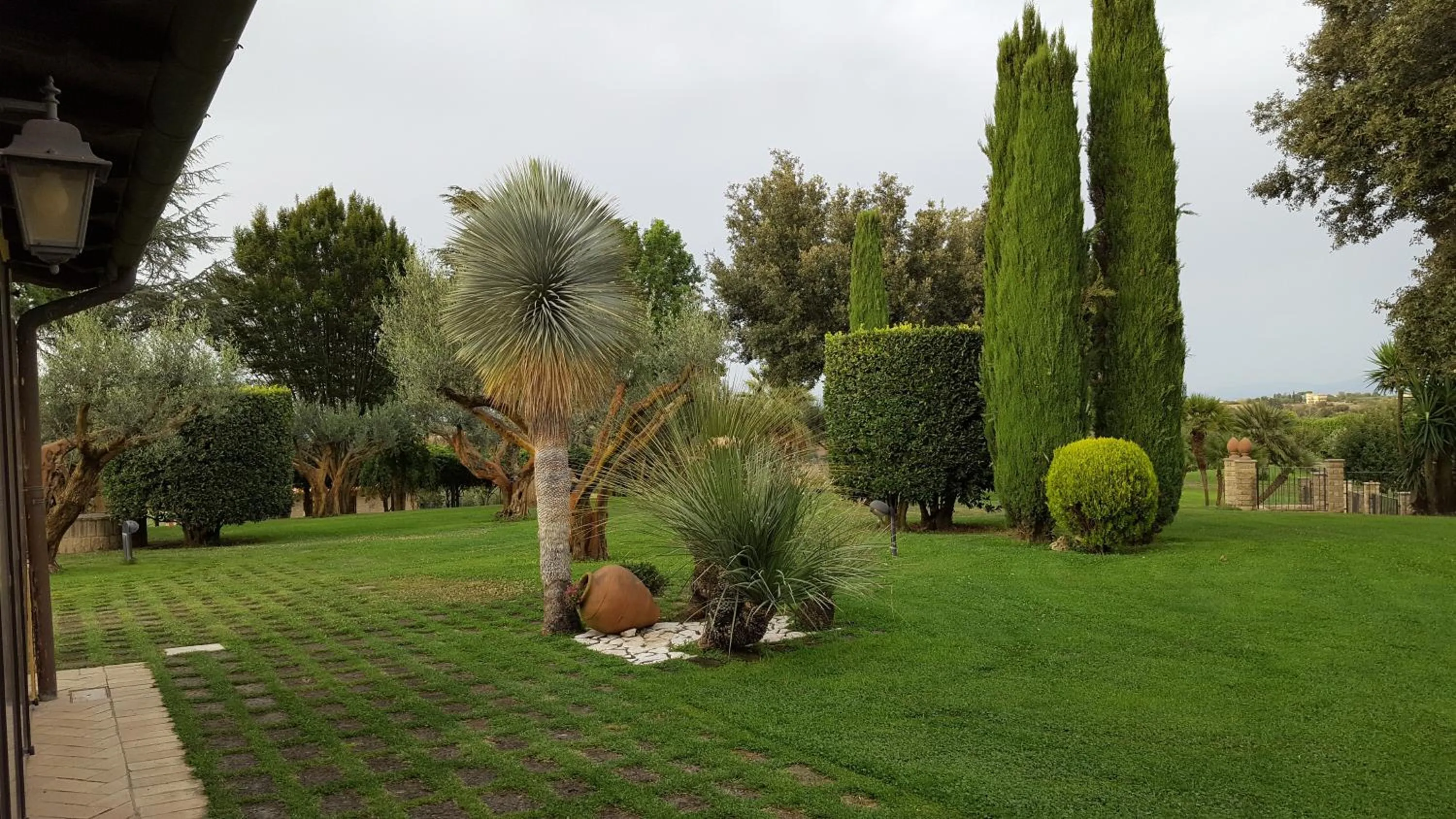 Garden view in Aquilamaior