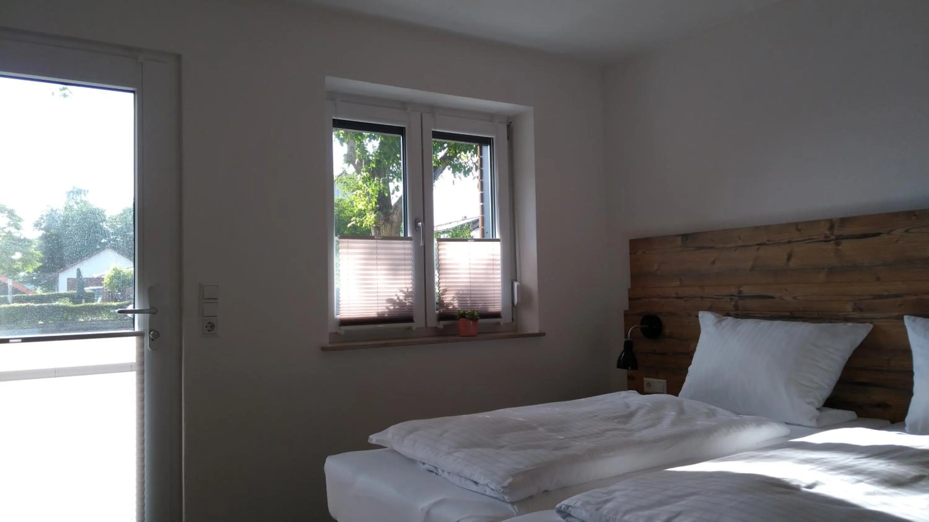 Photo of the whole room, Bed in Brigel-Hof