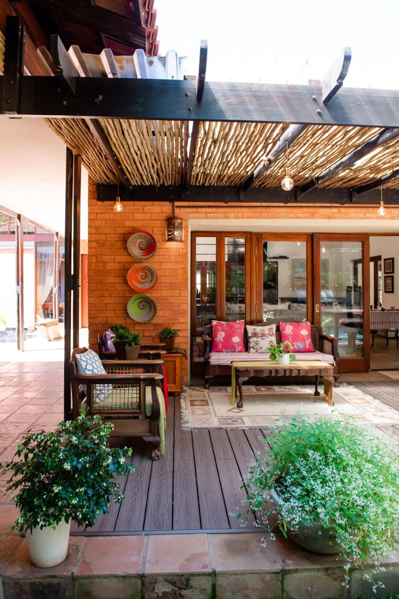 Property building in 37 on Charles