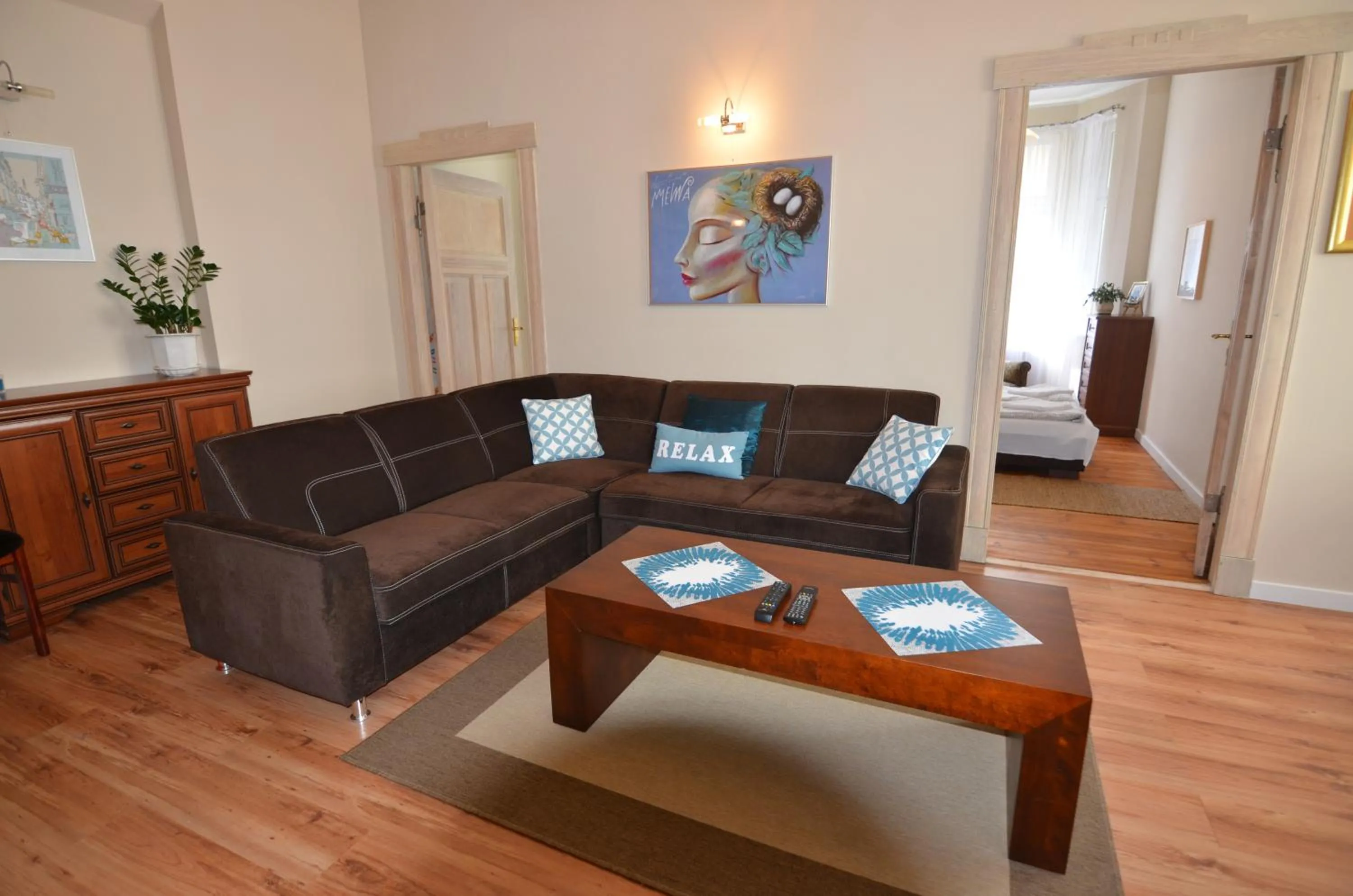 Seating area in Victus Apartamenty, Apartamenty Adams