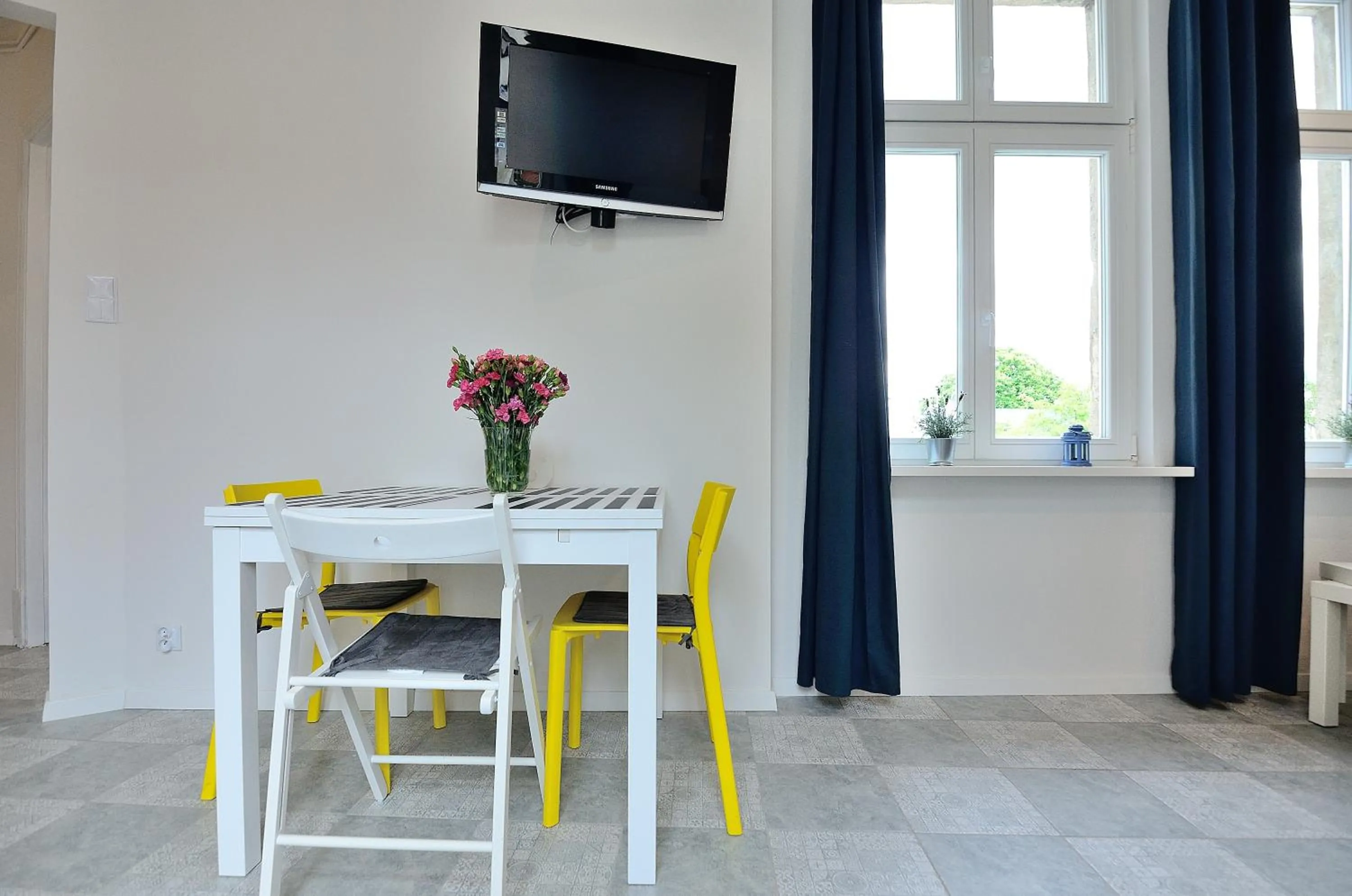 TV and multimedia in Victus Apartamenty, Apartamenty Adams