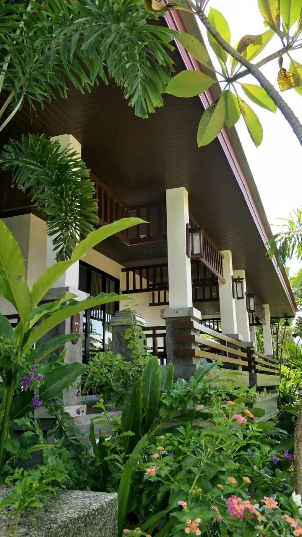 Facade/entrance in Arthaya Villas - SHA Extra Plus