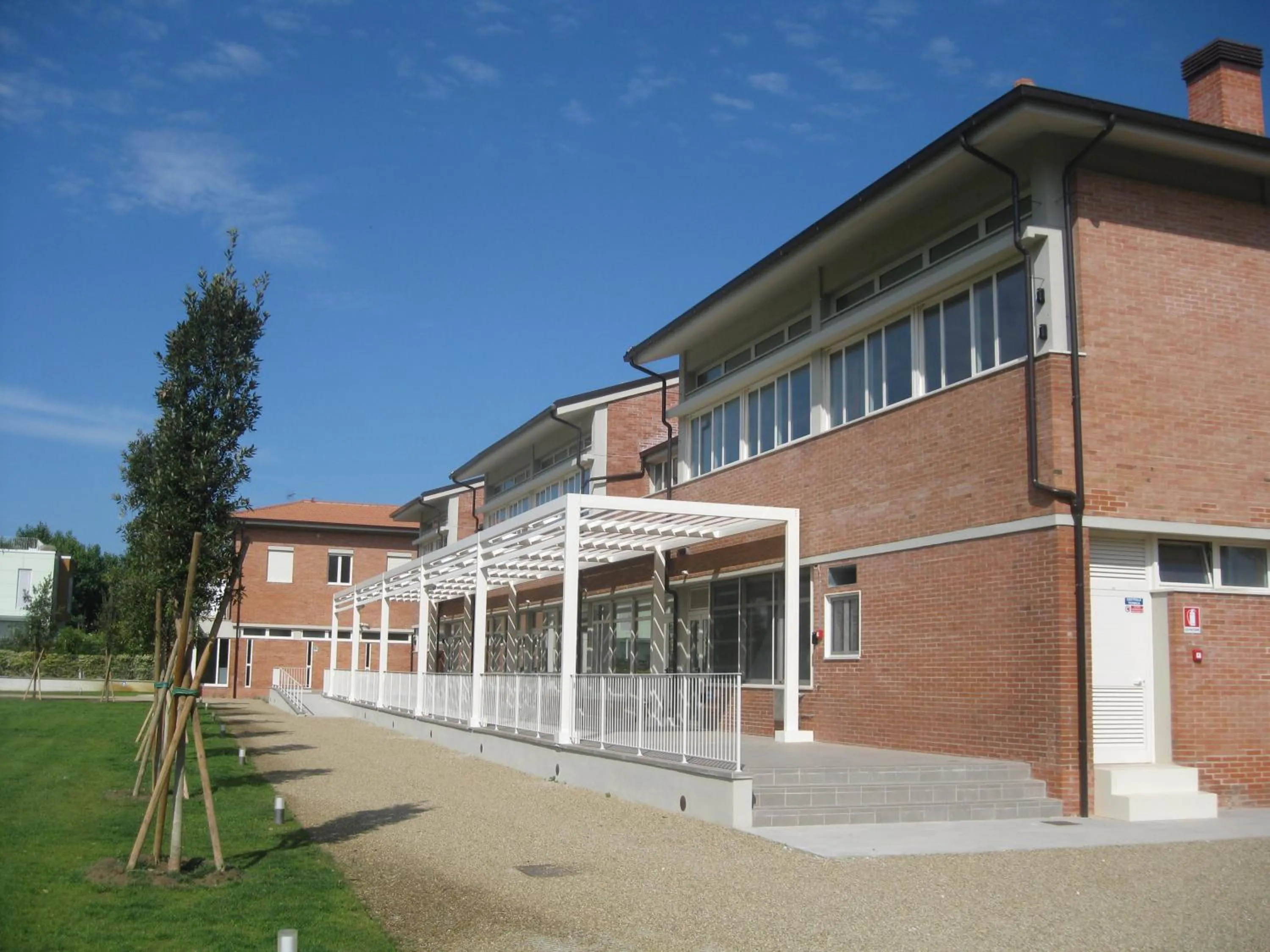 Property building in Eliopoli Beach Hostel & Restaurant