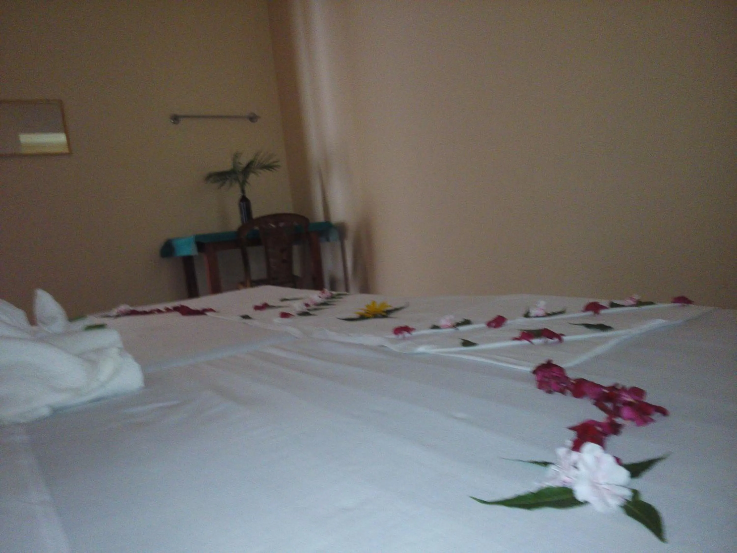 Bedroom, Bed in Thirumalai Park