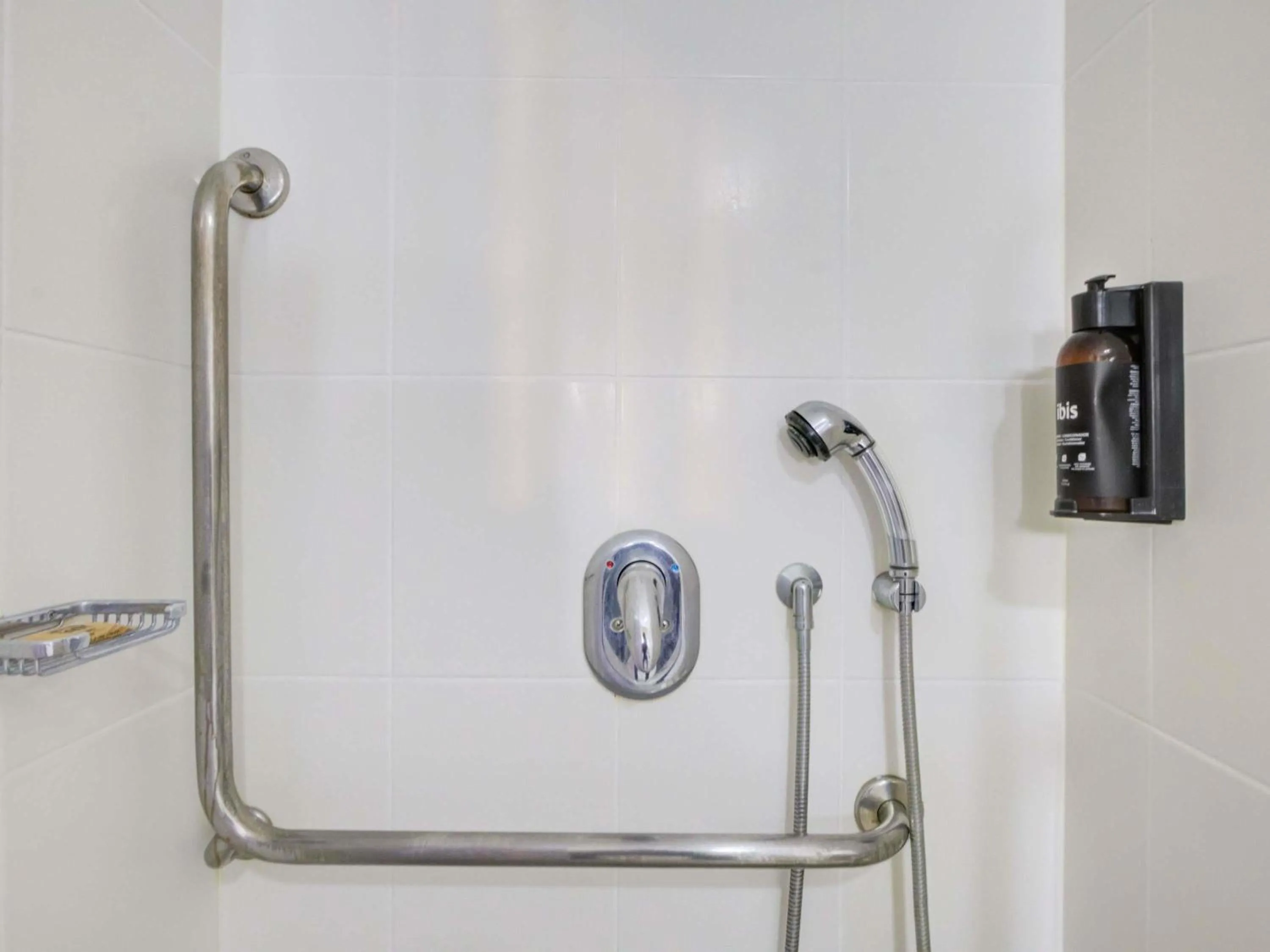 Bedroom in ibis Copacabana Posto 2