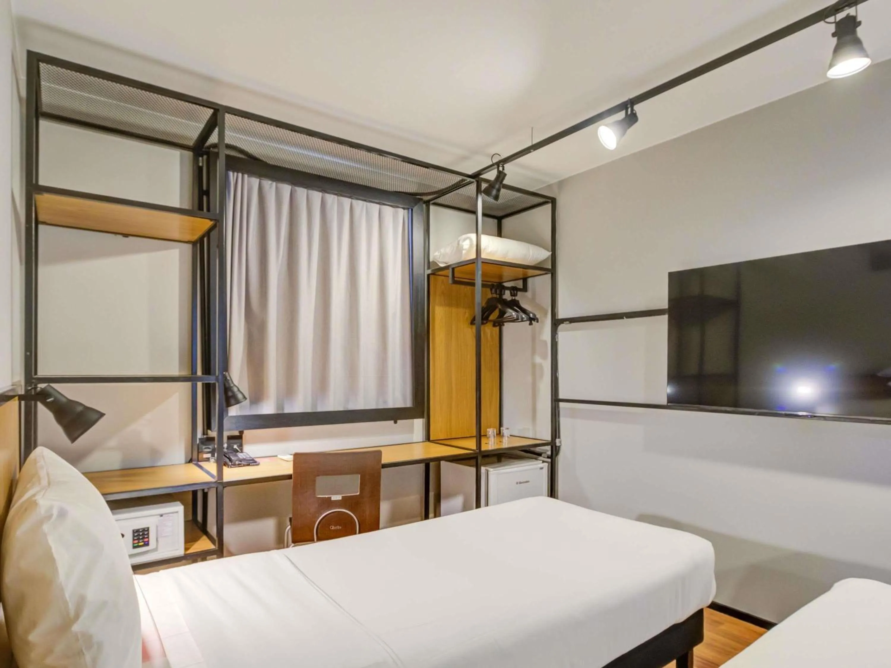 Bedroom, Bed in ibis Copacabana Posto 2