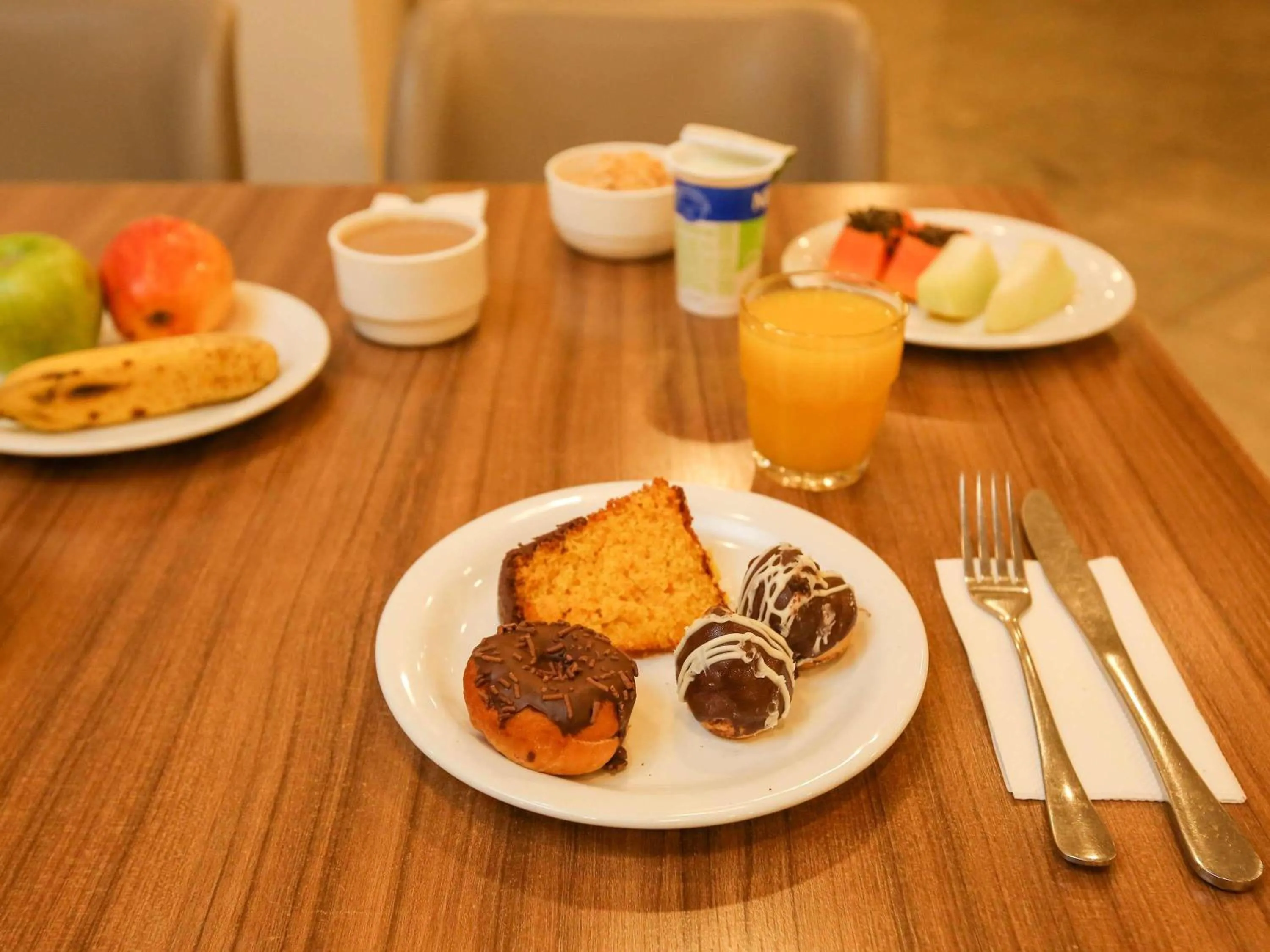 Breakfast in ibis Copacabana Posto 2