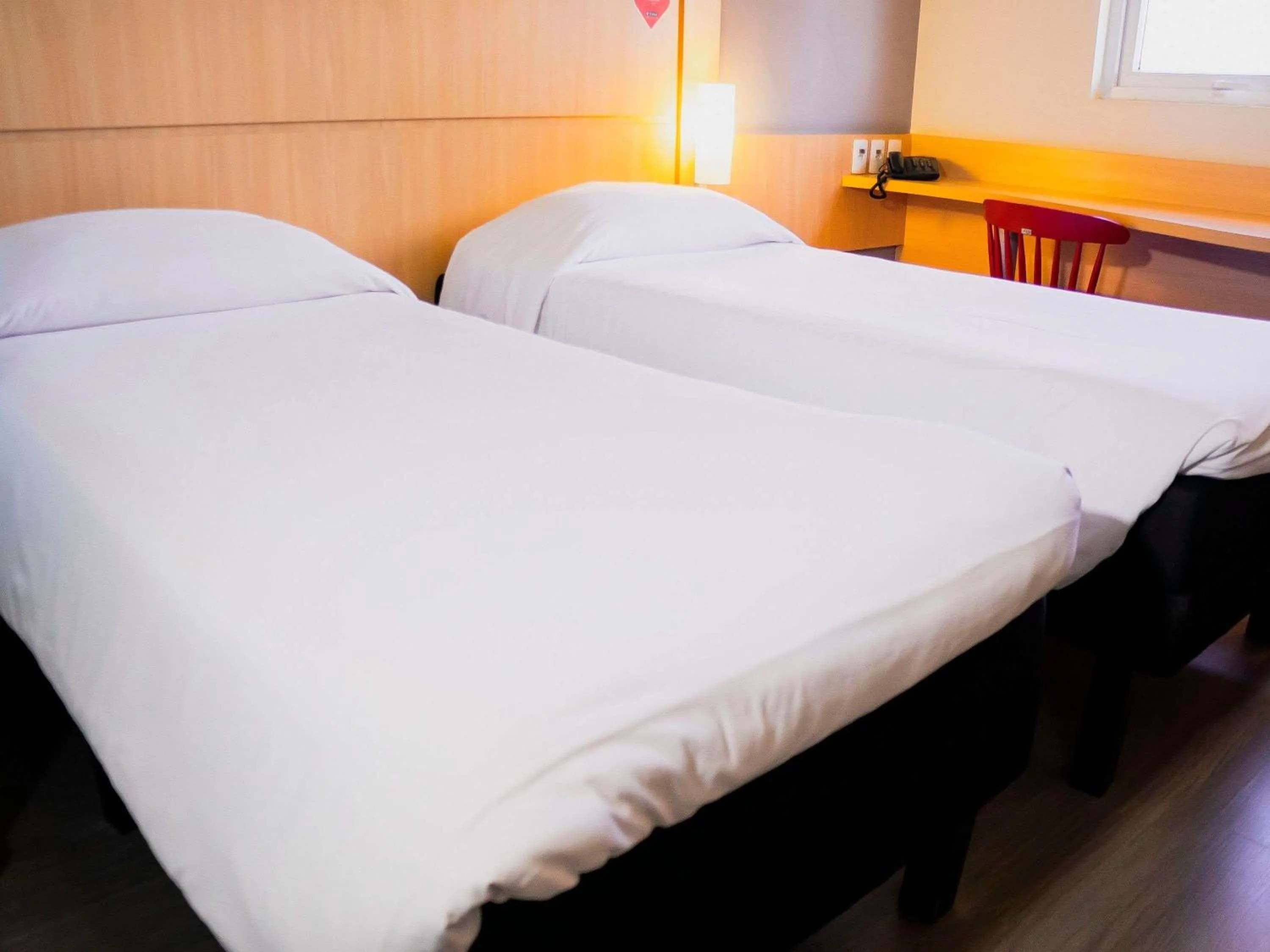 Bedroom, Bed in Ibis Foz do Iguaçu