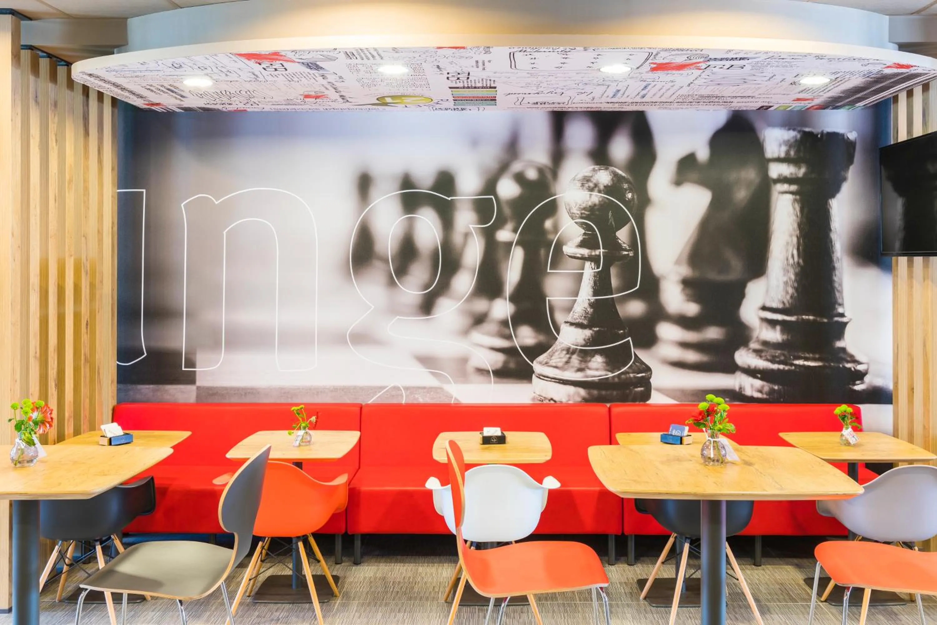 Restaurant/places to eat in ibis De Haan