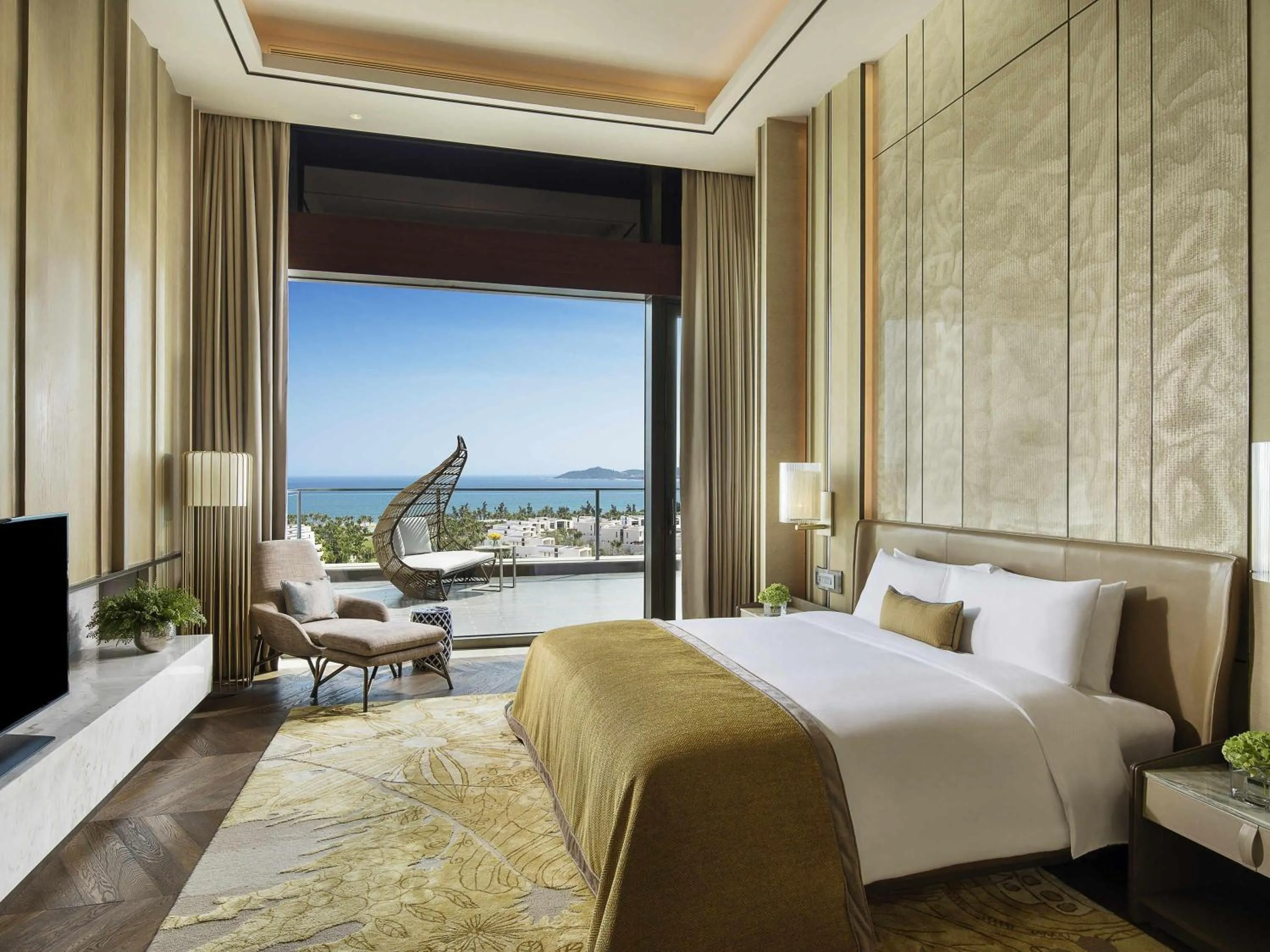 Bedroom, Bed in Sofitel Sanya Leeman Resort