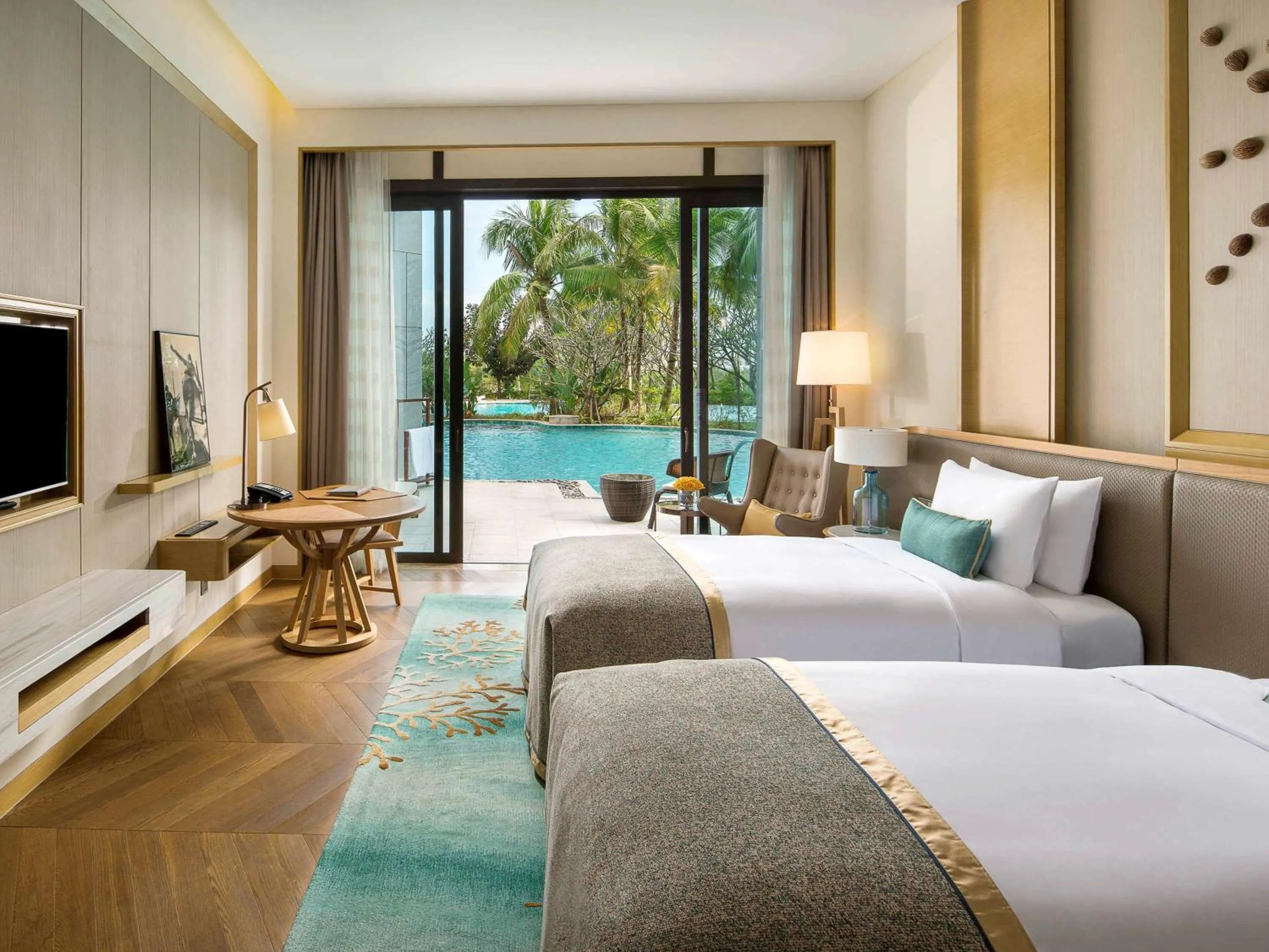 Photo of the whole room, Bed in Sofitel Sanya Leeman Resort