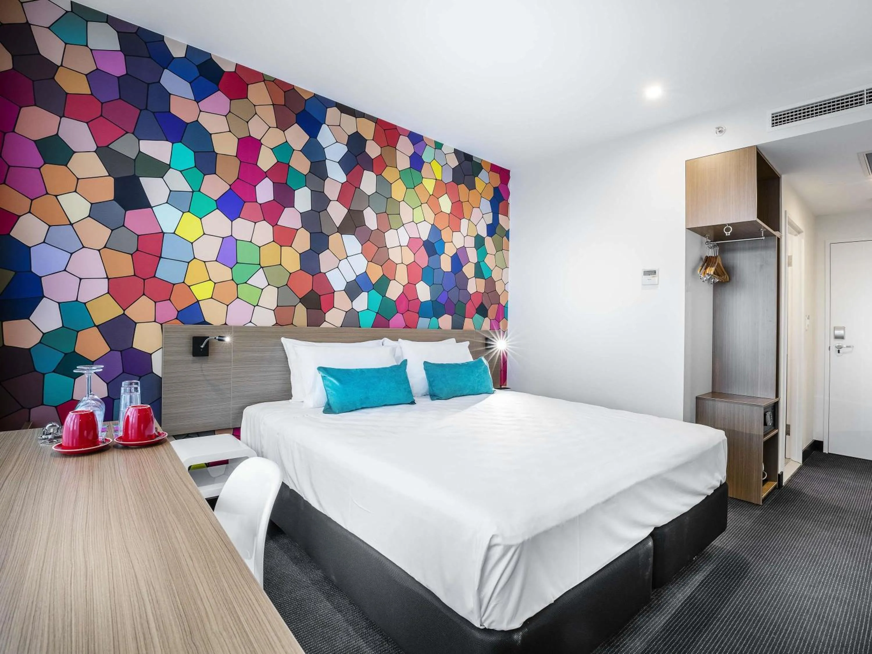 Bedroom, Bed in ibis Styles Brisbane Elizabeth Street