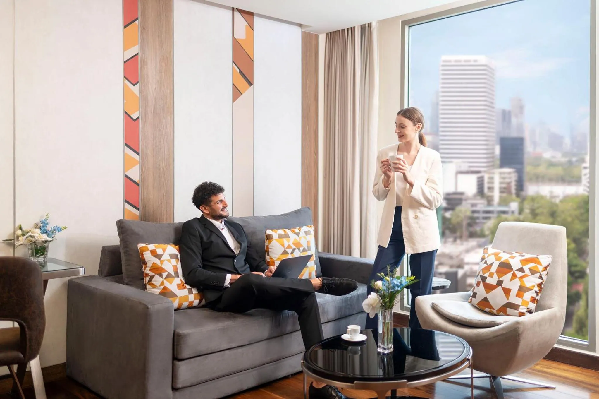 Living room in Novotel Bangkok Sukhumvit 20