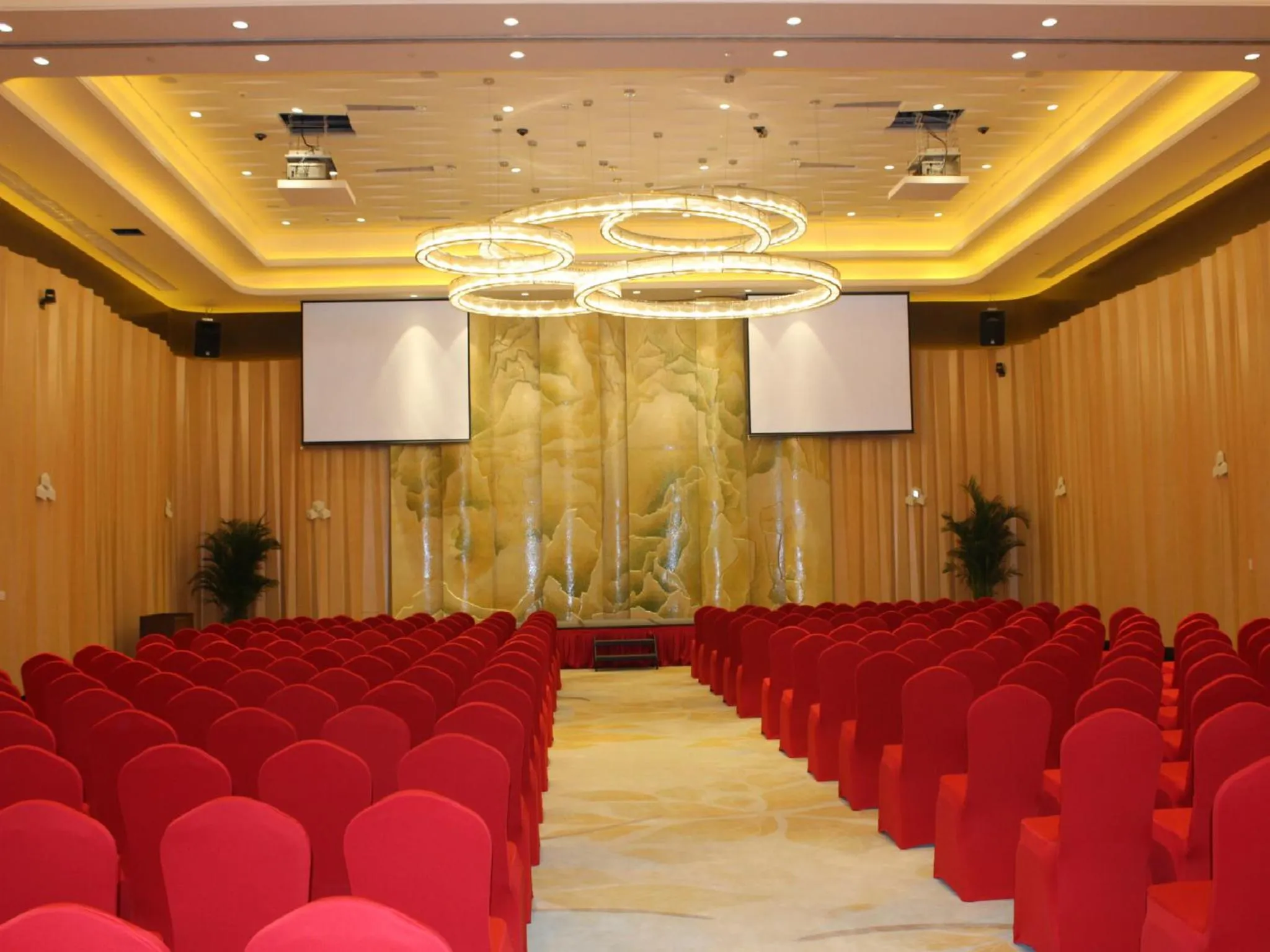 Banquet/Function facilities in NOVOTEL Jinji Lake Suzhou SIP