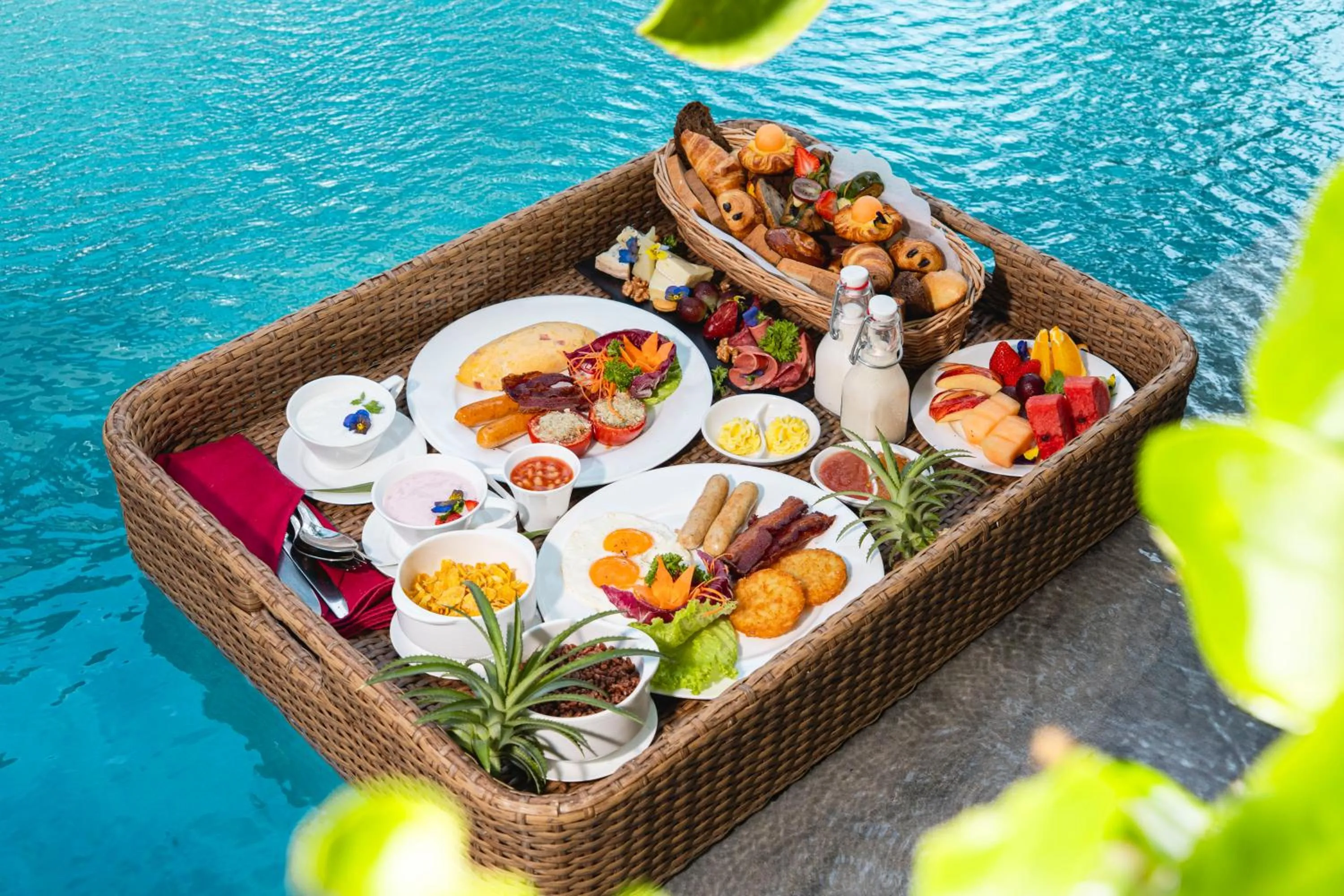 Food and drinks in Novotel Phu Quoc Resort