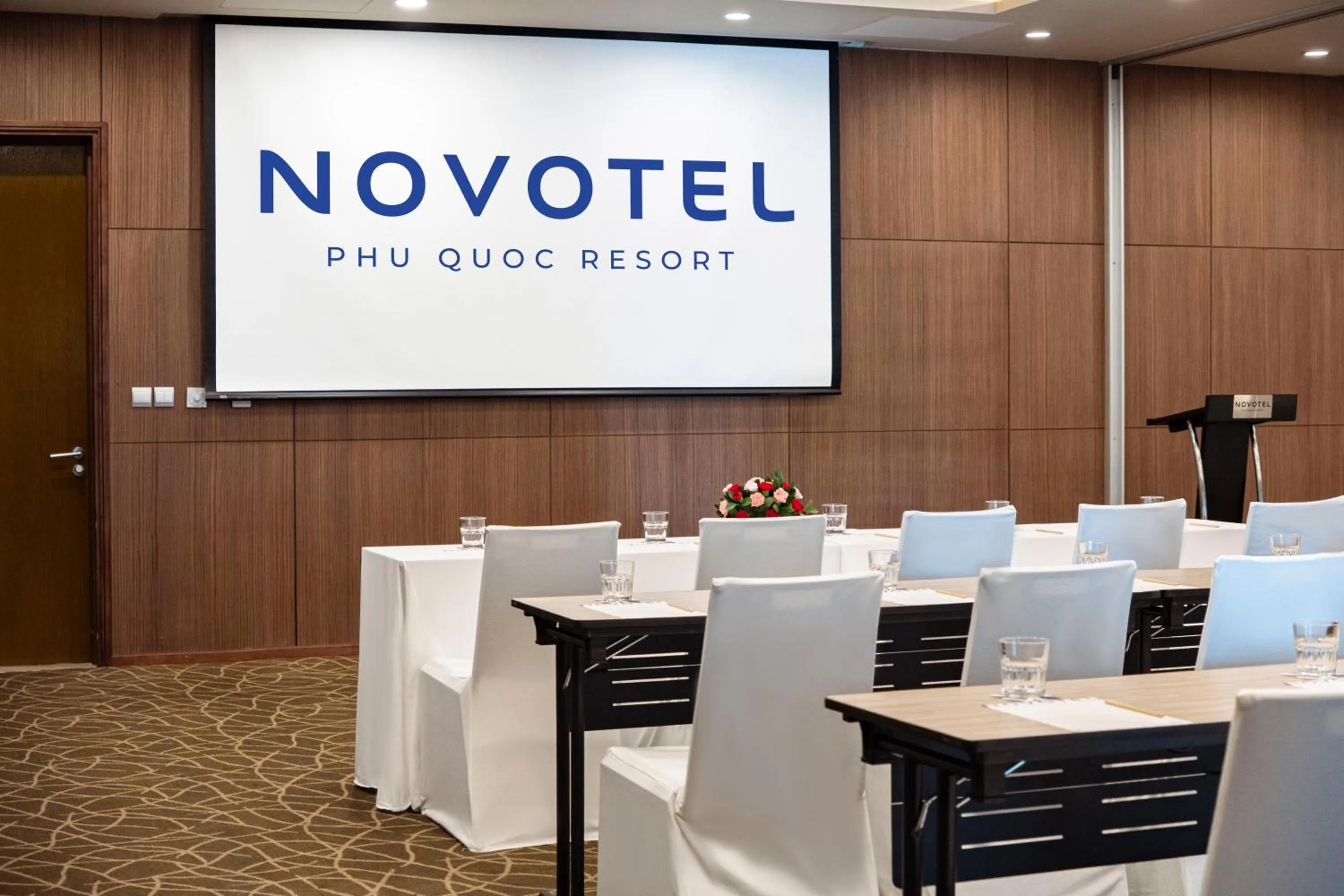 Meeting/conference room in Novotel Phu Quoc Resort