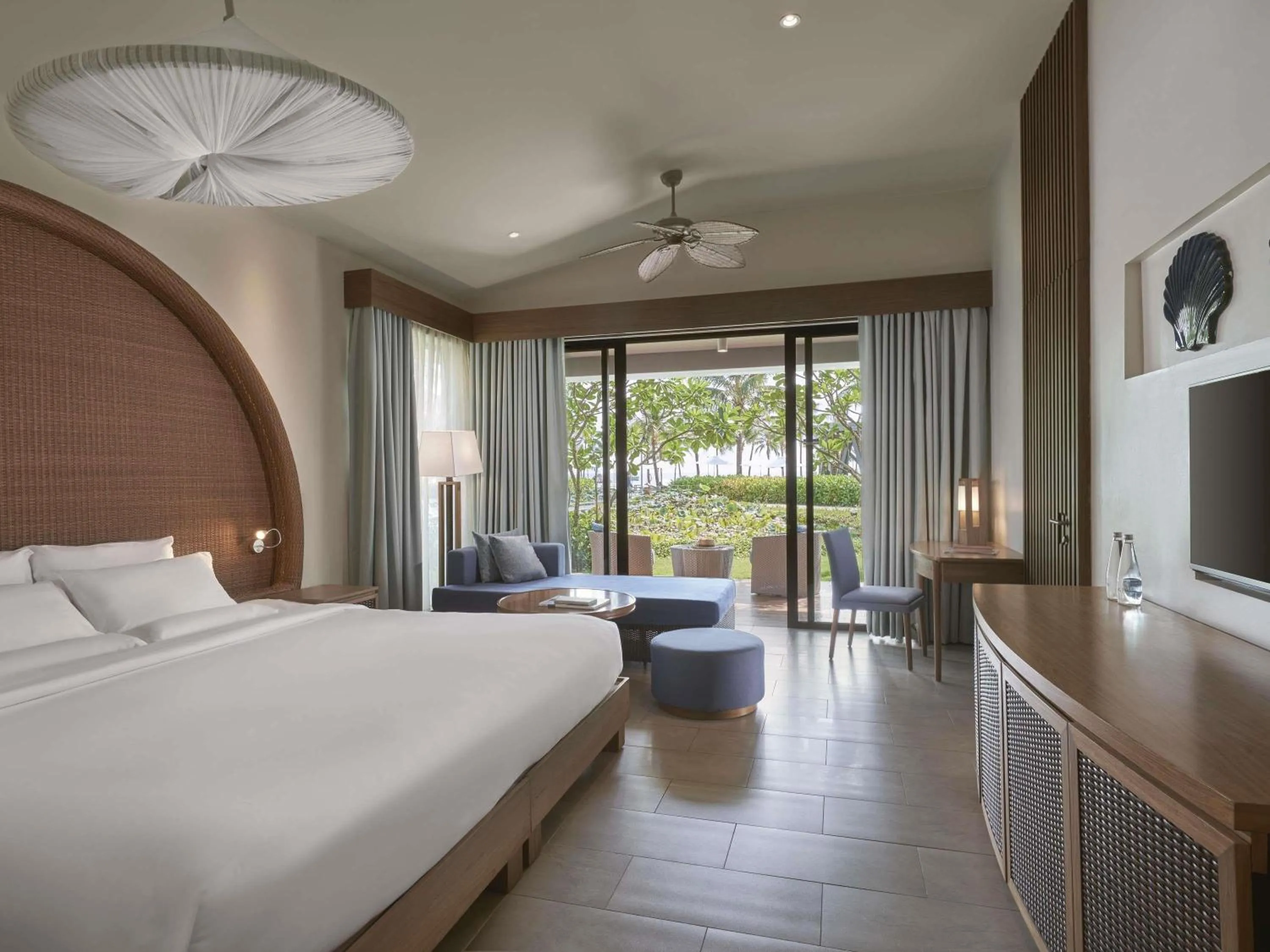 Bedroom, Bed in Novotel Phu Quoc Resort
