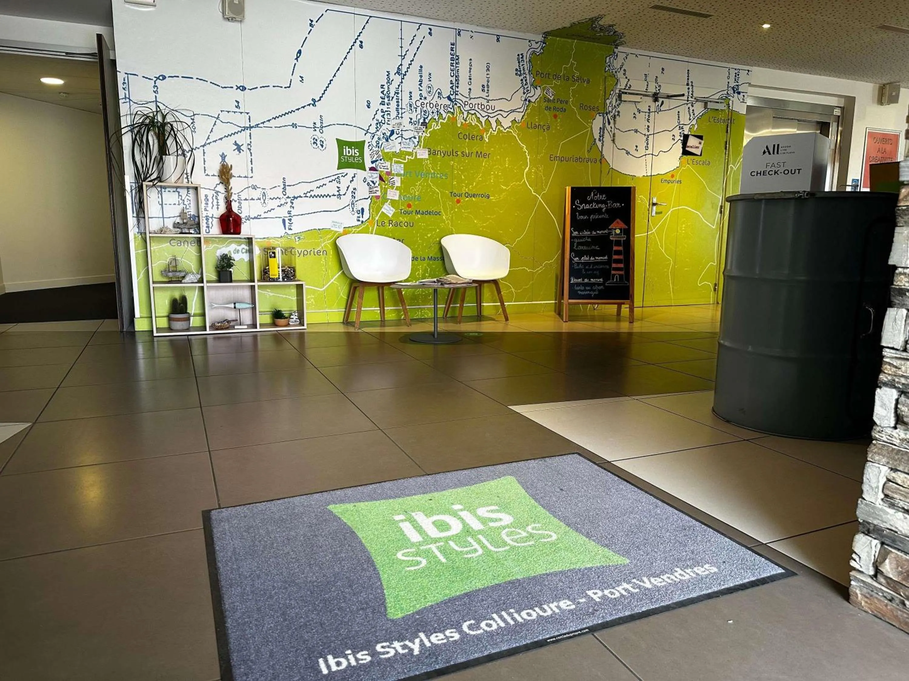 Other in Ibis Styles Collioure Port Vendres