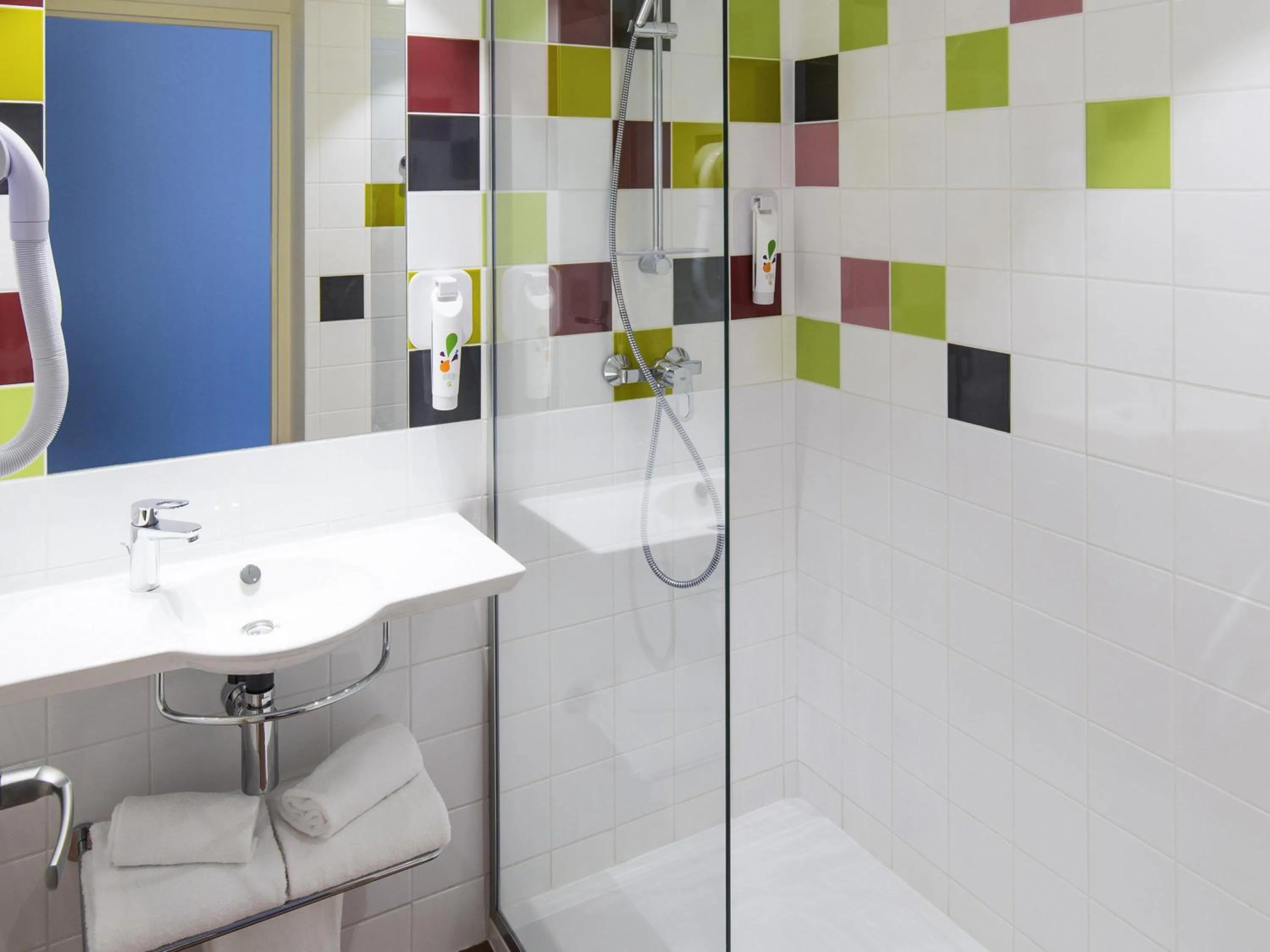 Bedroom in Ibis Styles Collioure Port Vendres