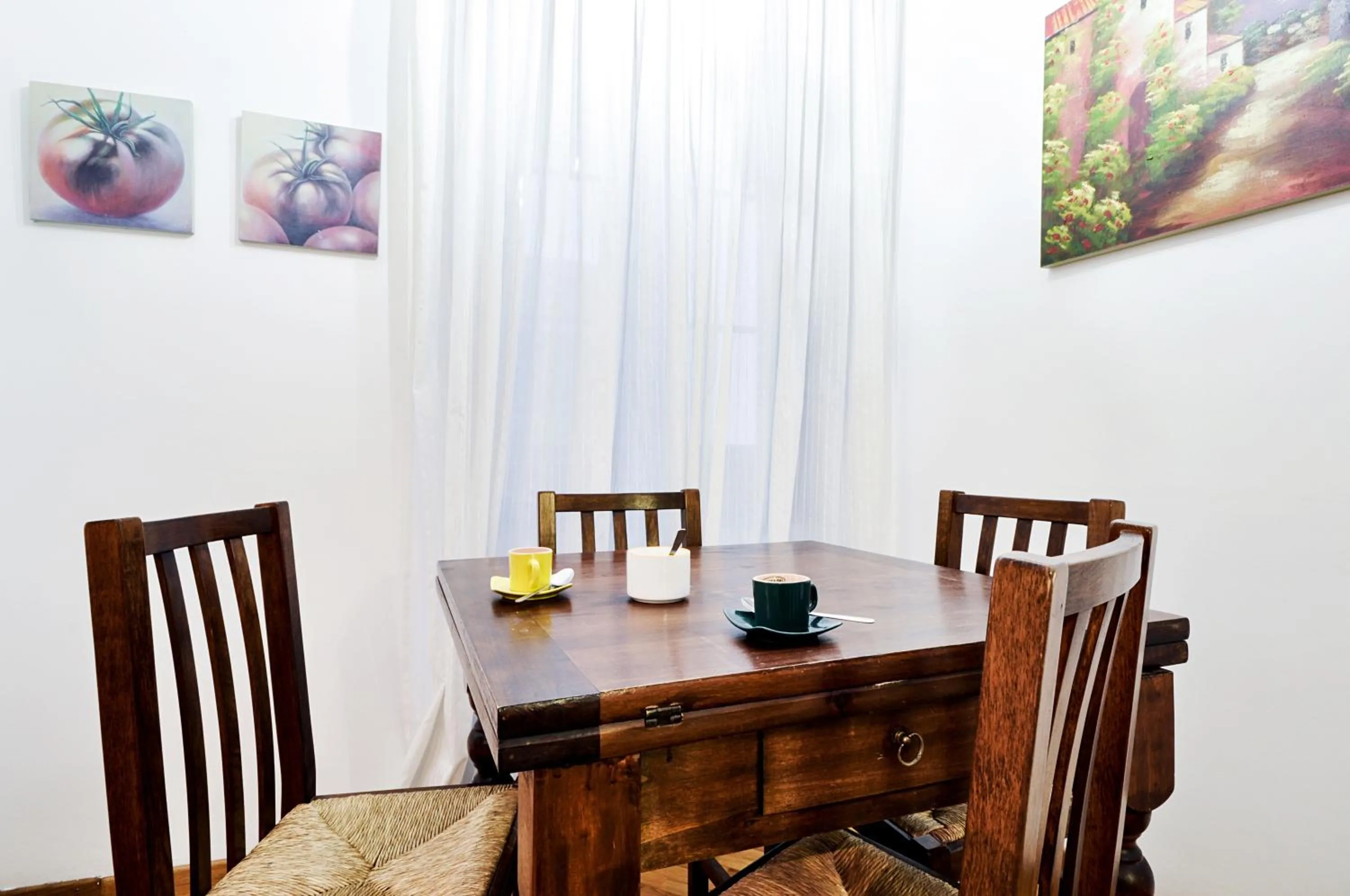 Dining area in Uffizi Apartment 2