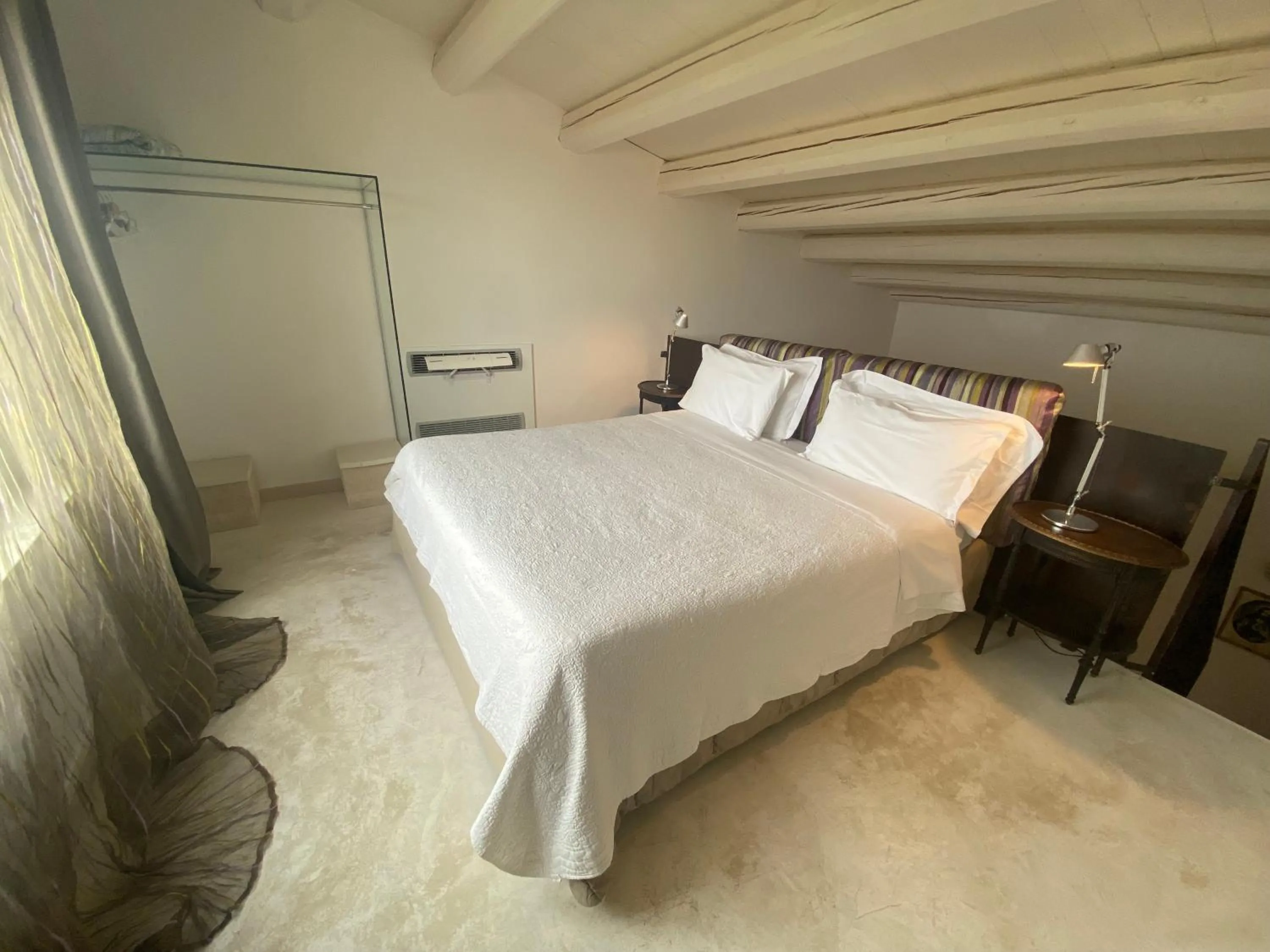 Bedroom, Bed in Scilla Maris Charming Suites