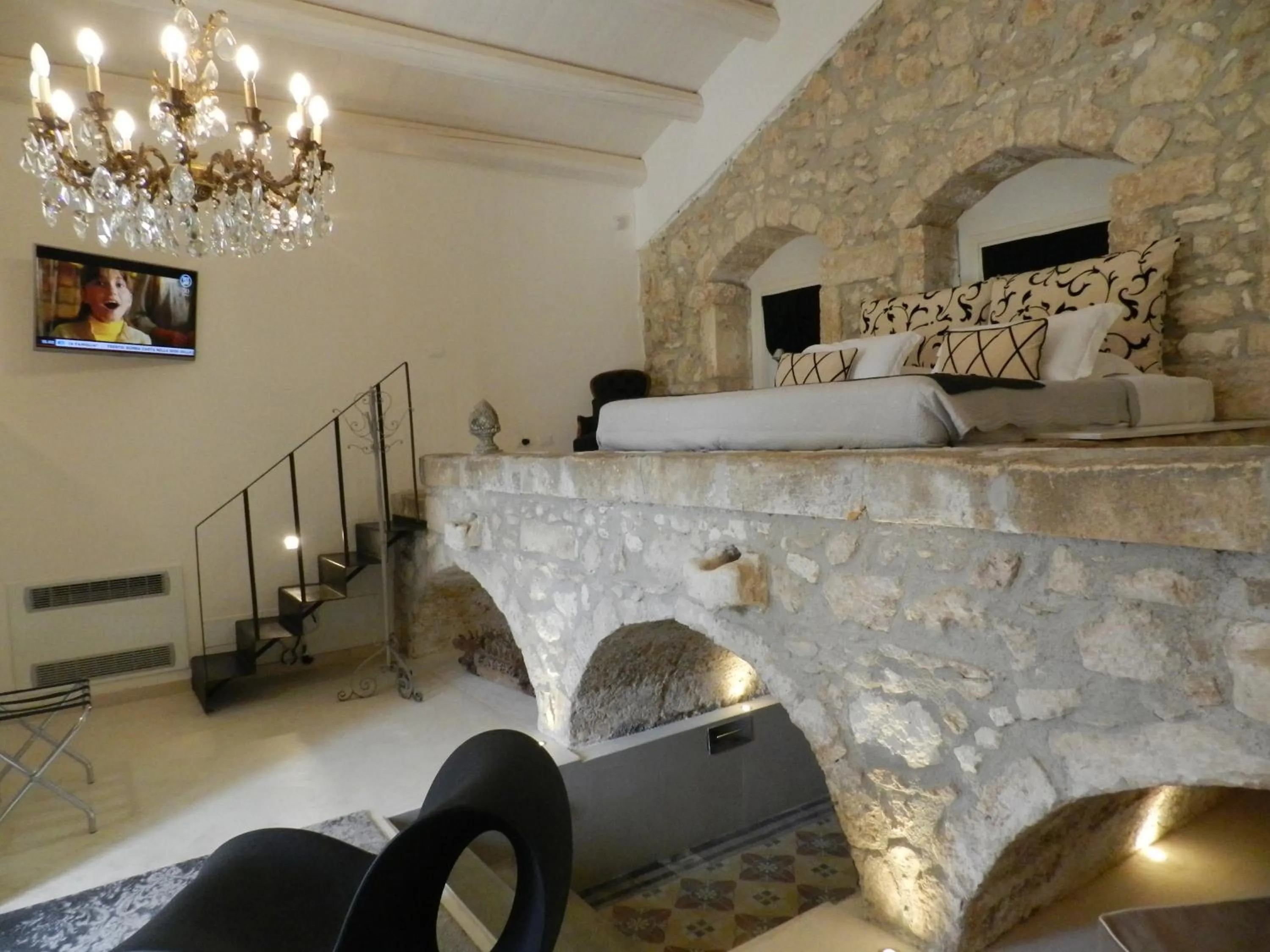 Bath in Scilla Maris Charming Suites