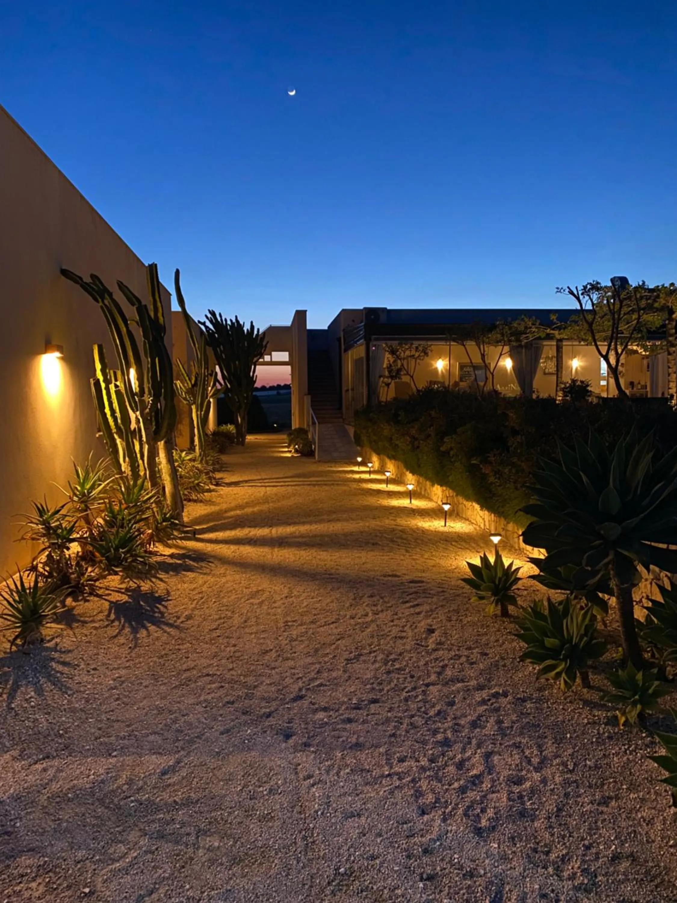 Restaurant/places to eat in Scilla Maris Charming Suites