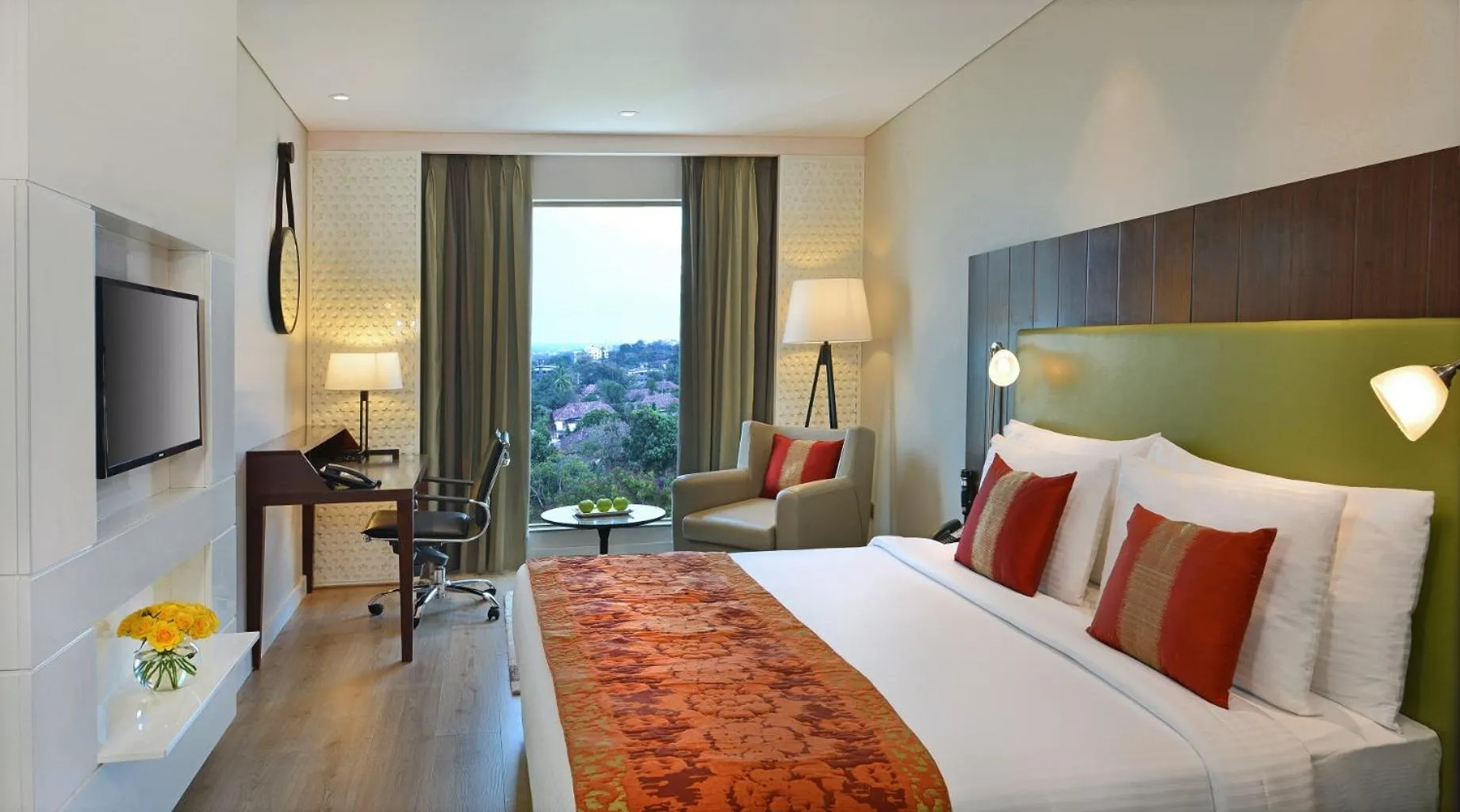 Bed in Country Inns & Suites By Radisson Manipal