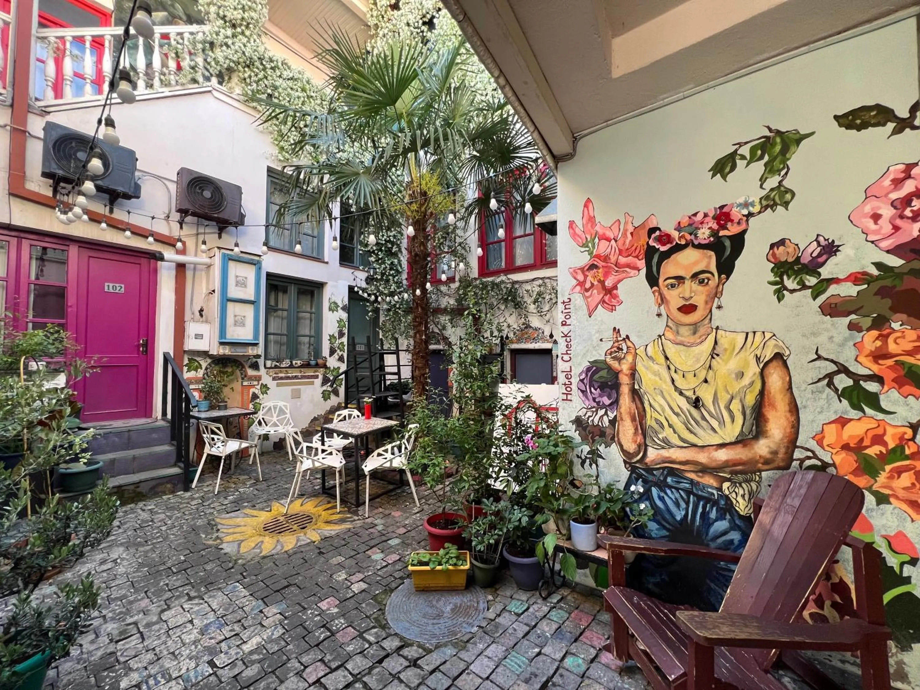 Inner courtyard view in Check Point Hotel