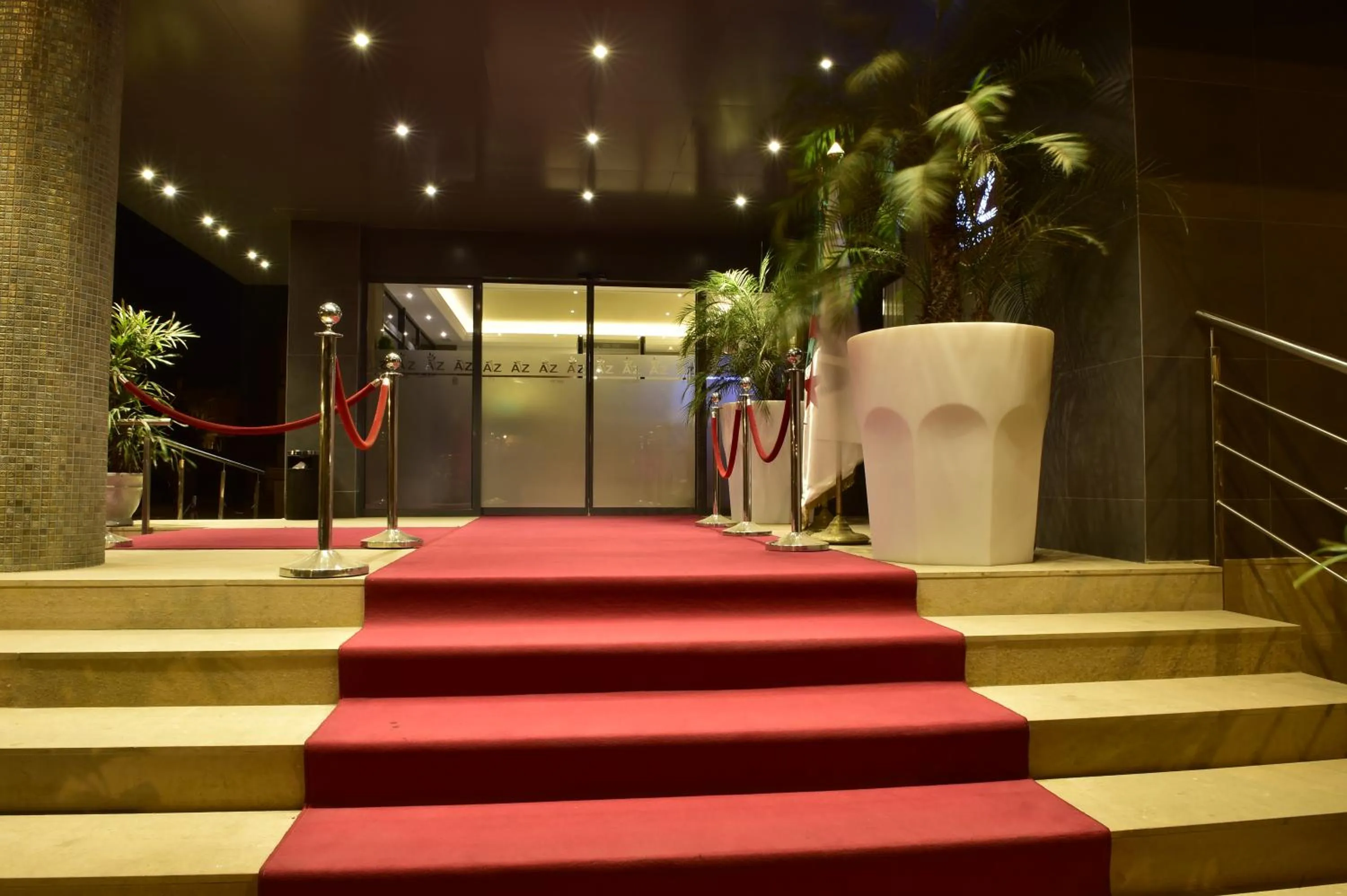 Facade/entrance in AZ Hôtels Zeralda