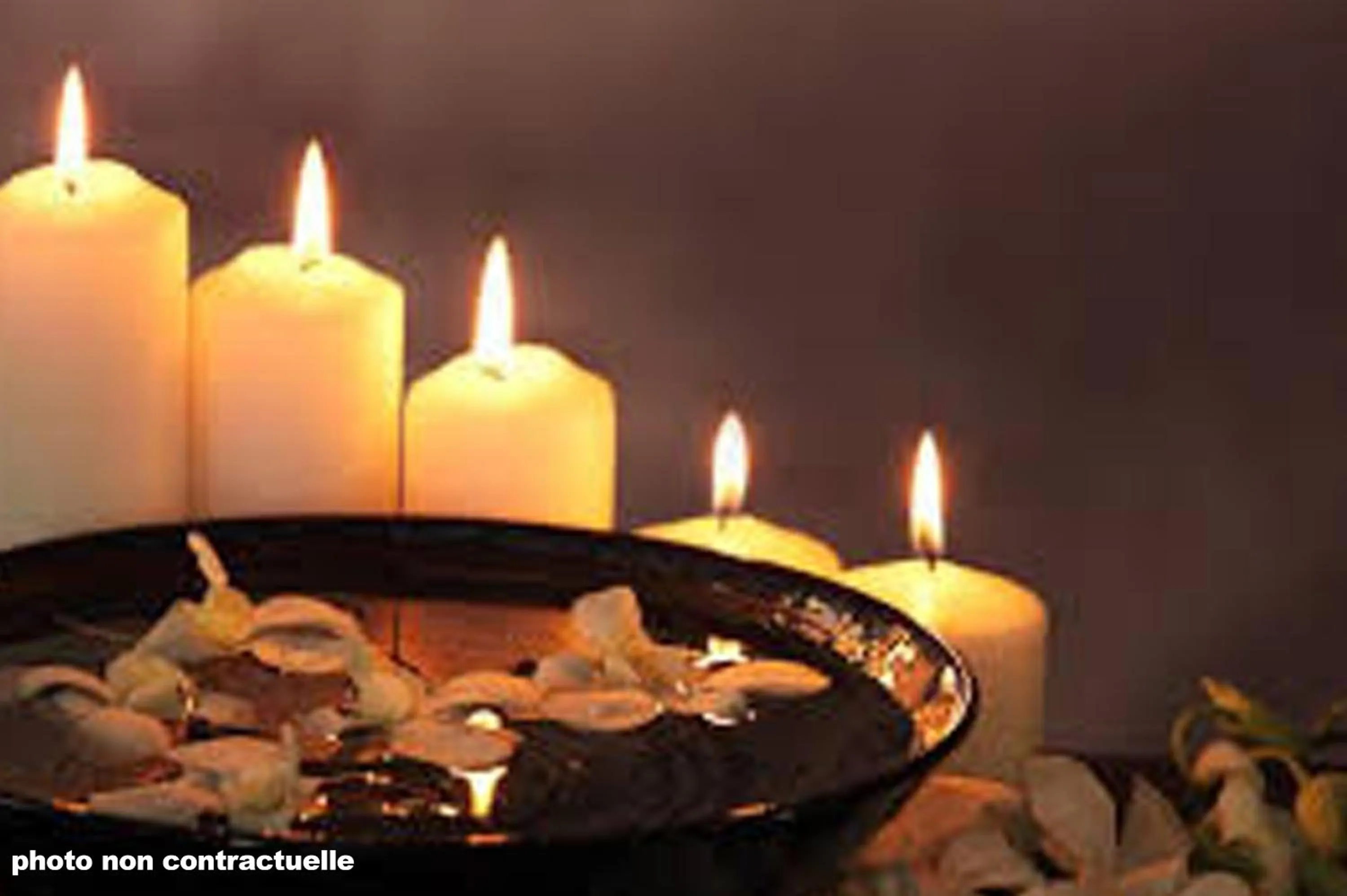 Hot Tub in AZ Hôtels Zeralda