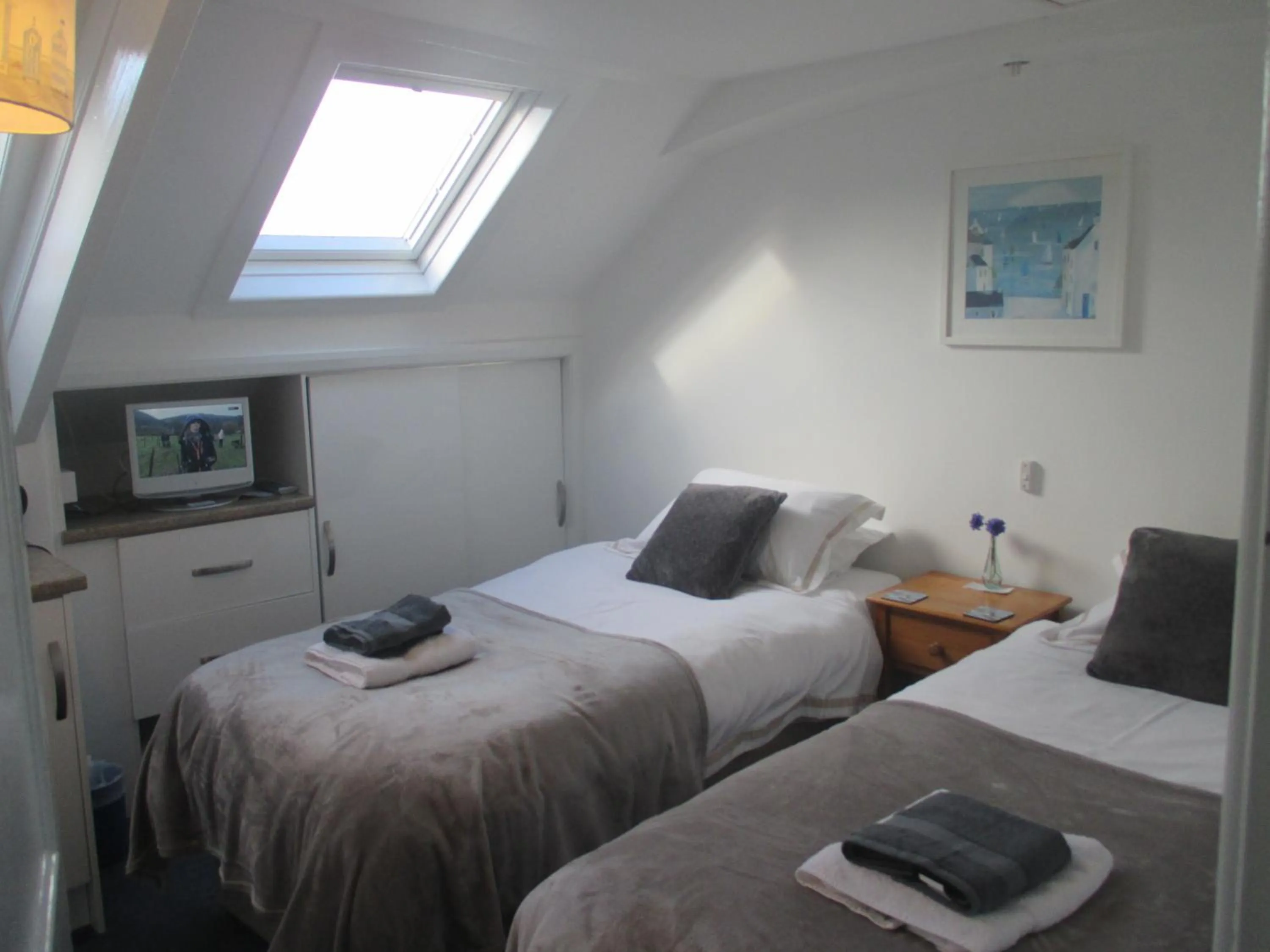 Bed in Caledonia Guest House