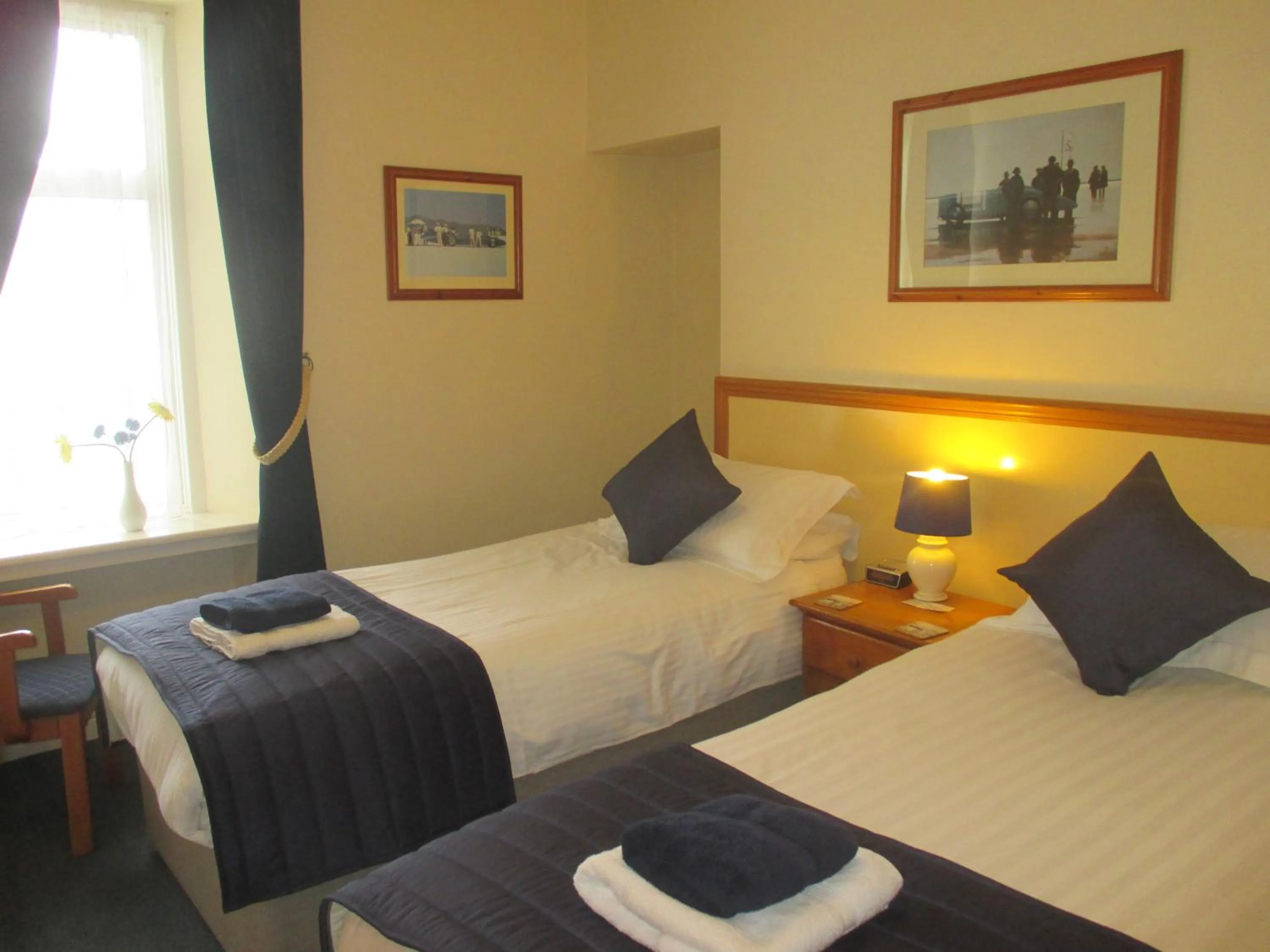 Bed in Caledonia Guest House