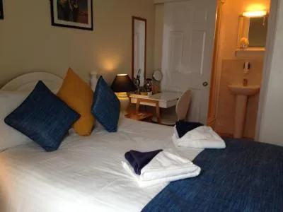 Bed in Caledonia Guest House