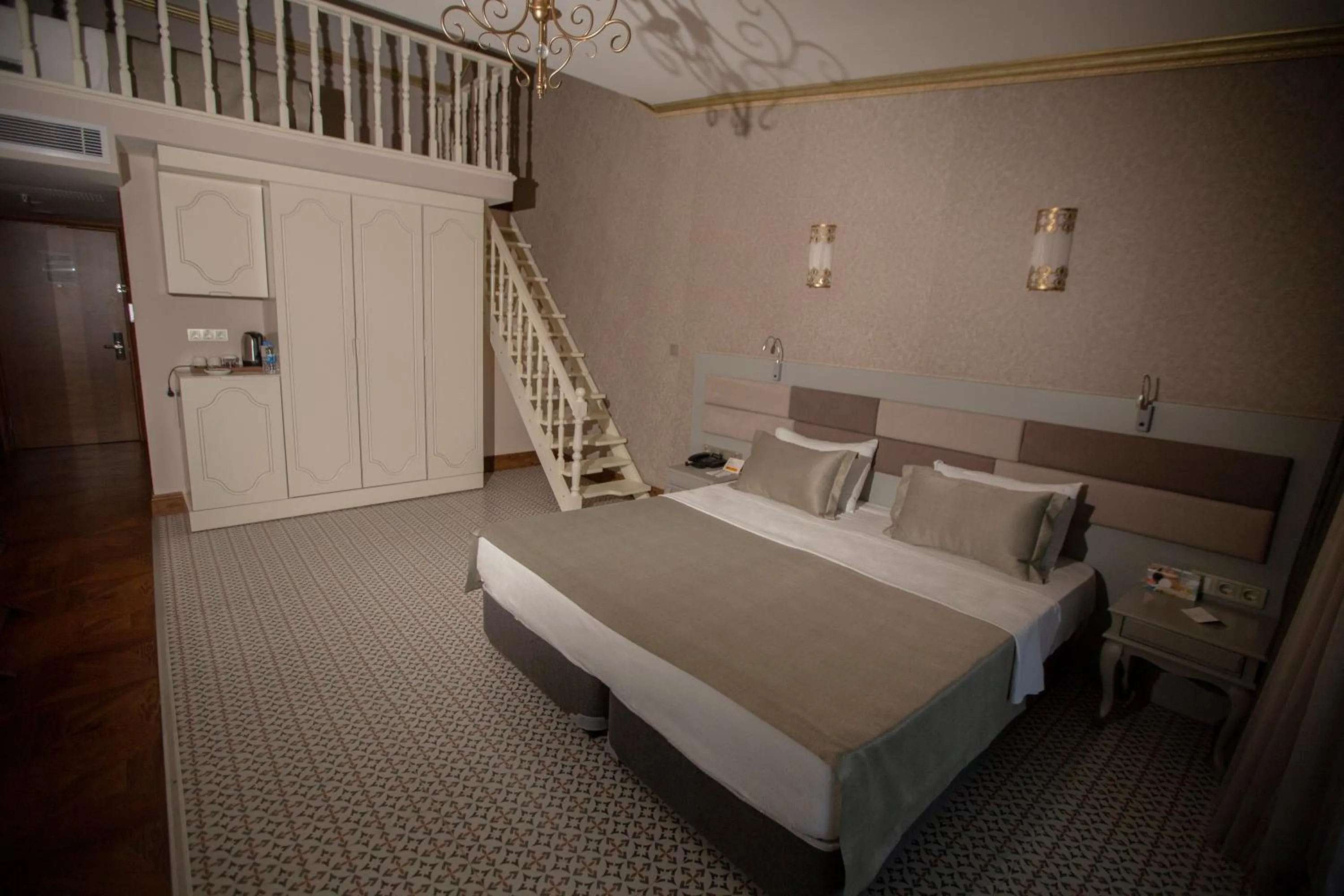 Babillon Hotel Spa & Restaurant