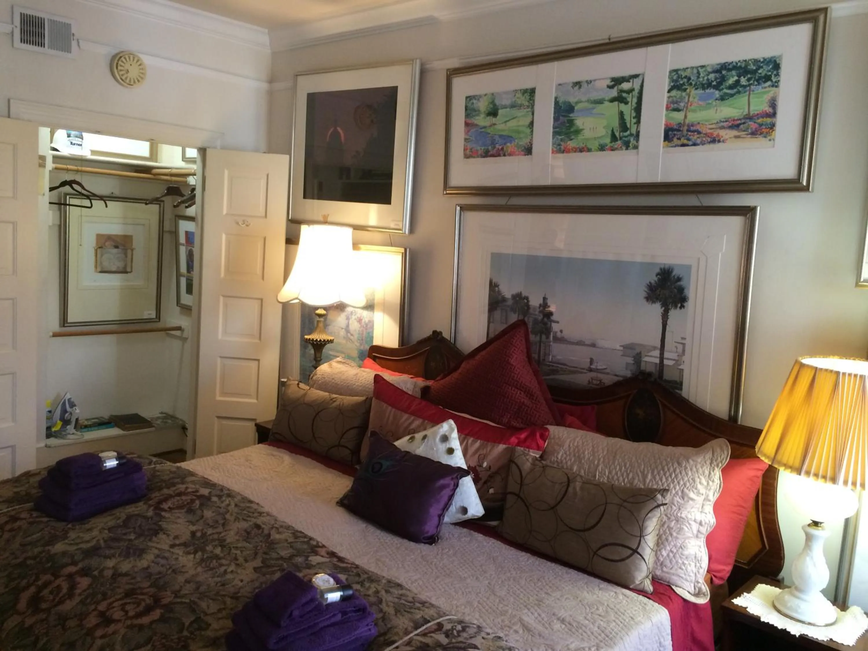 Decorative detail in The Mansion on O Street