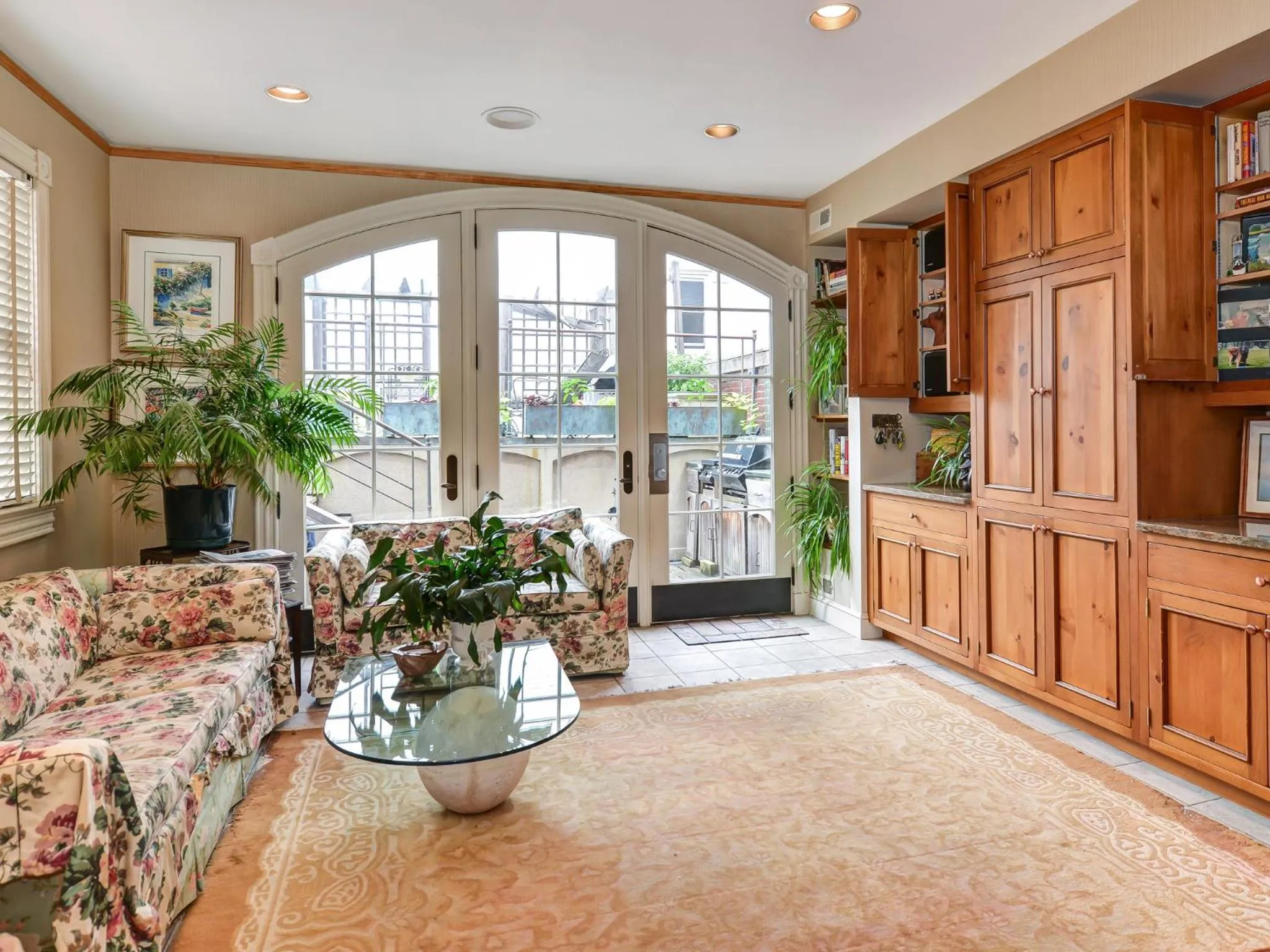 Area and facilities in The Mansion on O Street