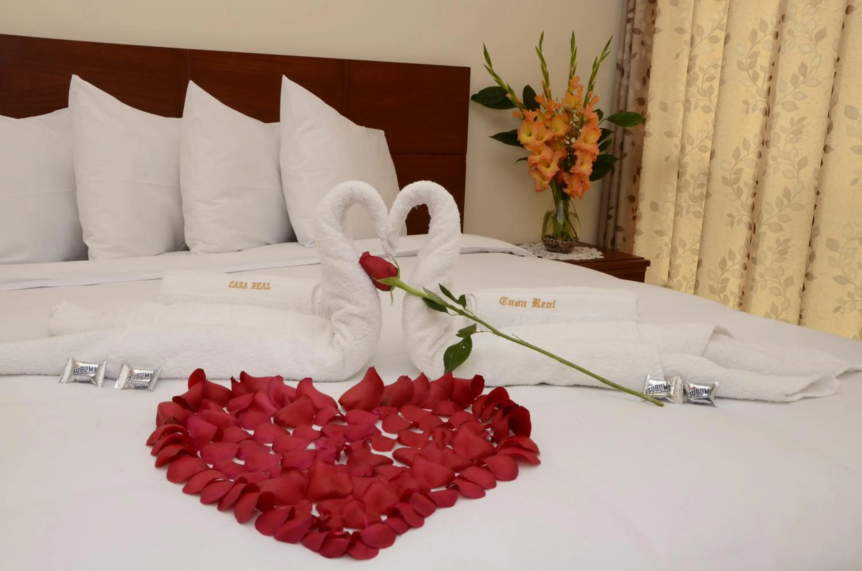 Bed in Casa Real Hoteles