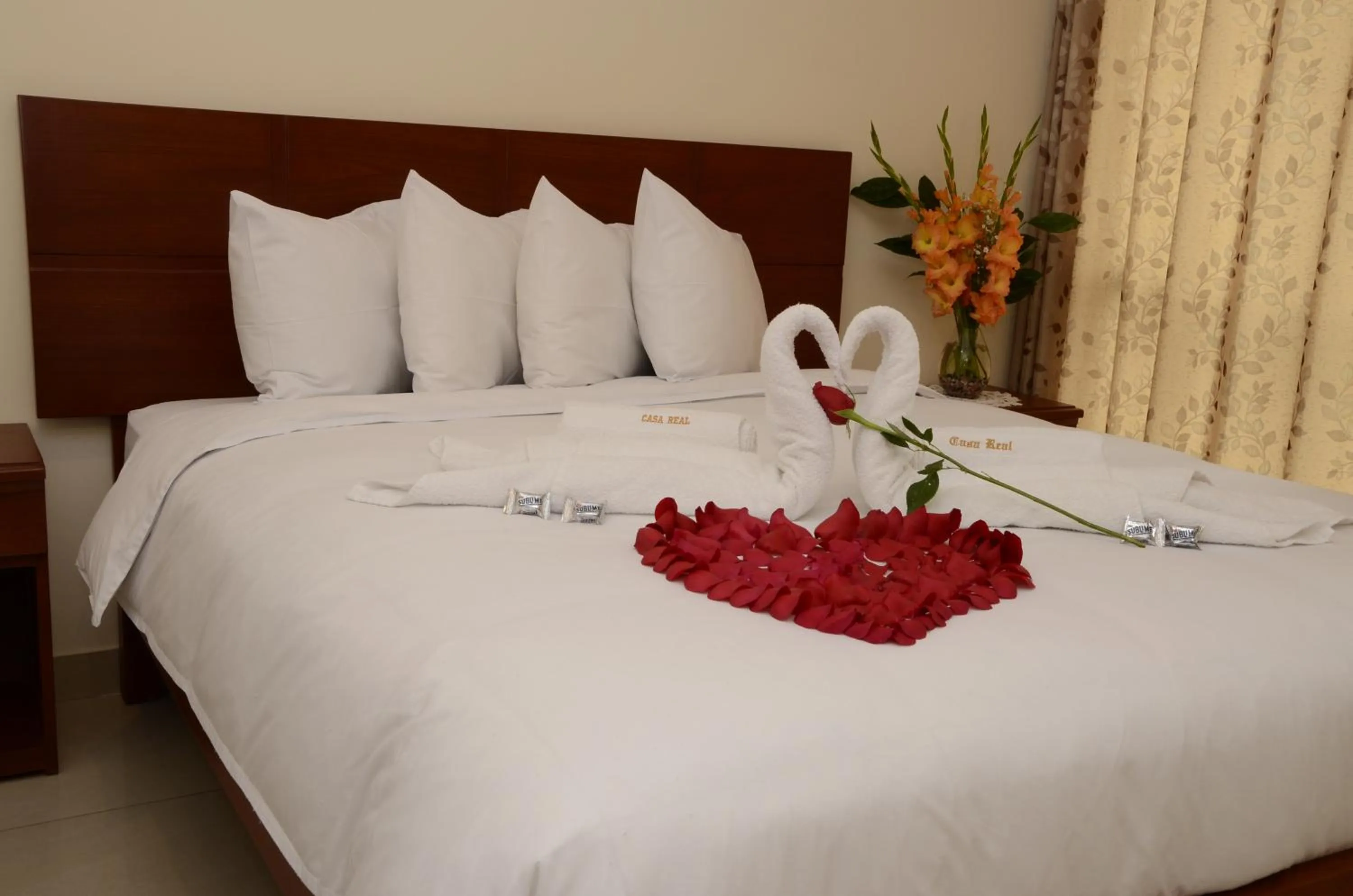 Bed in Casa Real Hoteles