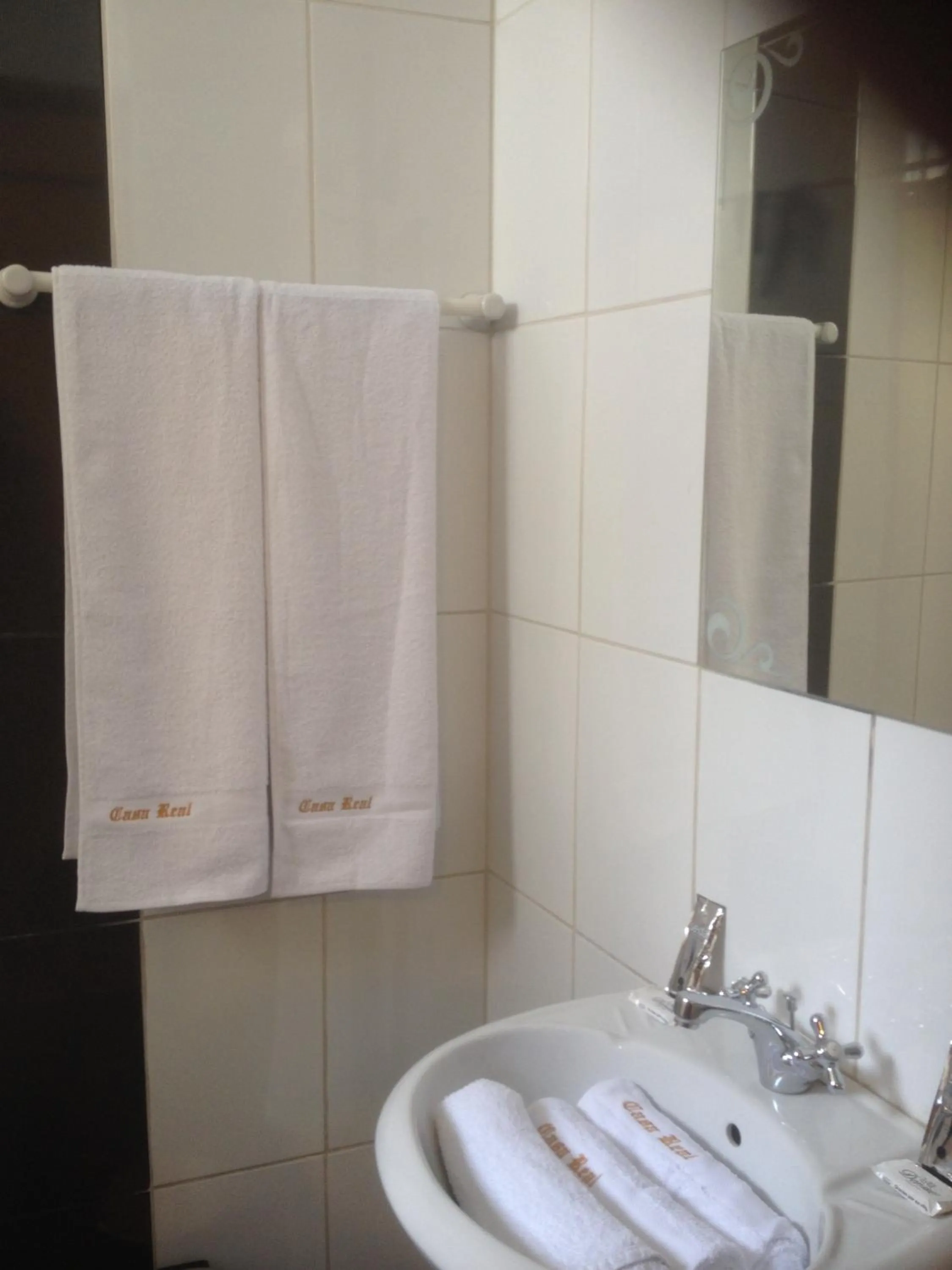 Bathroom in Casa Real Hoteles