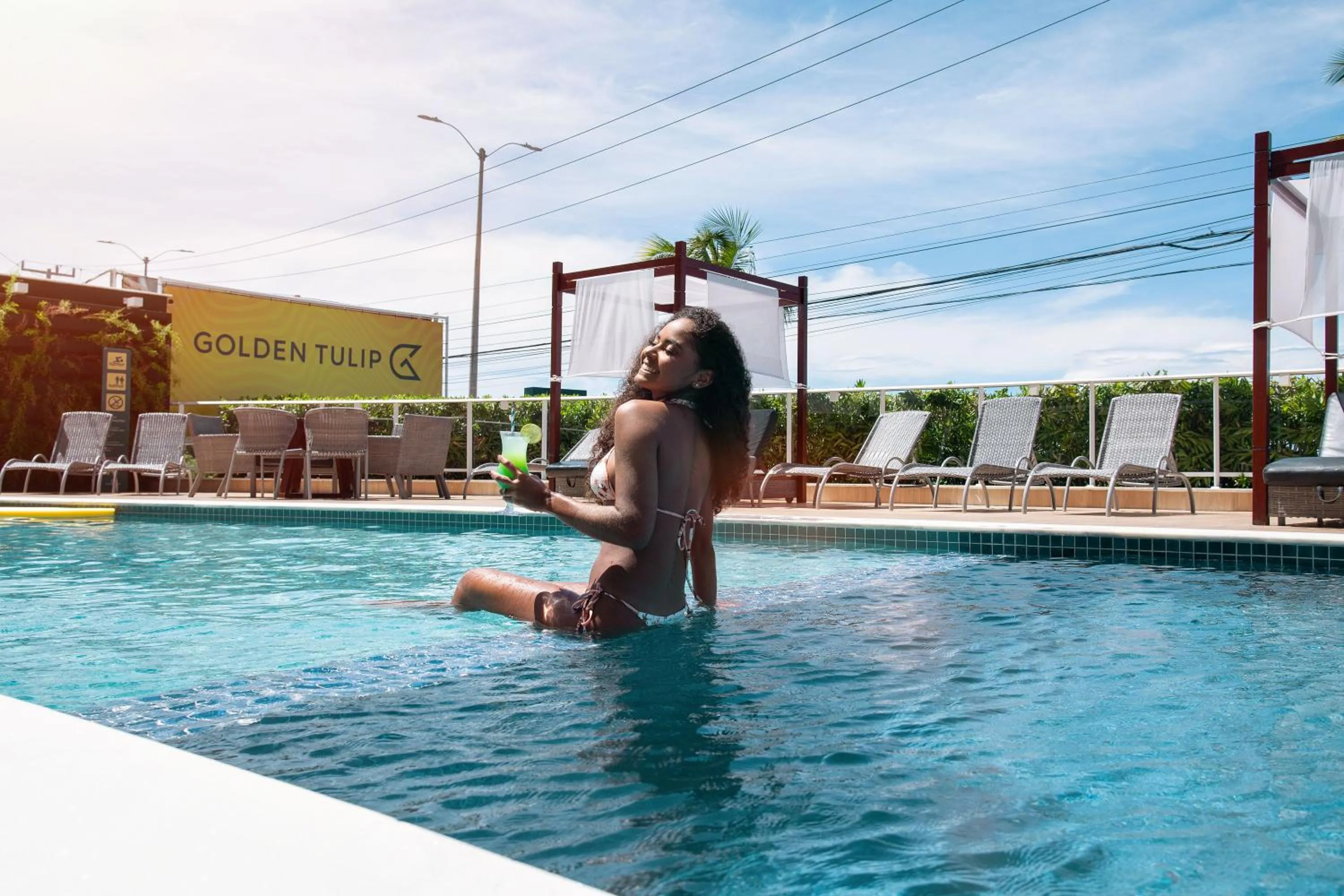 Swimming pool in Golden Tulip Natal Ponta Negra