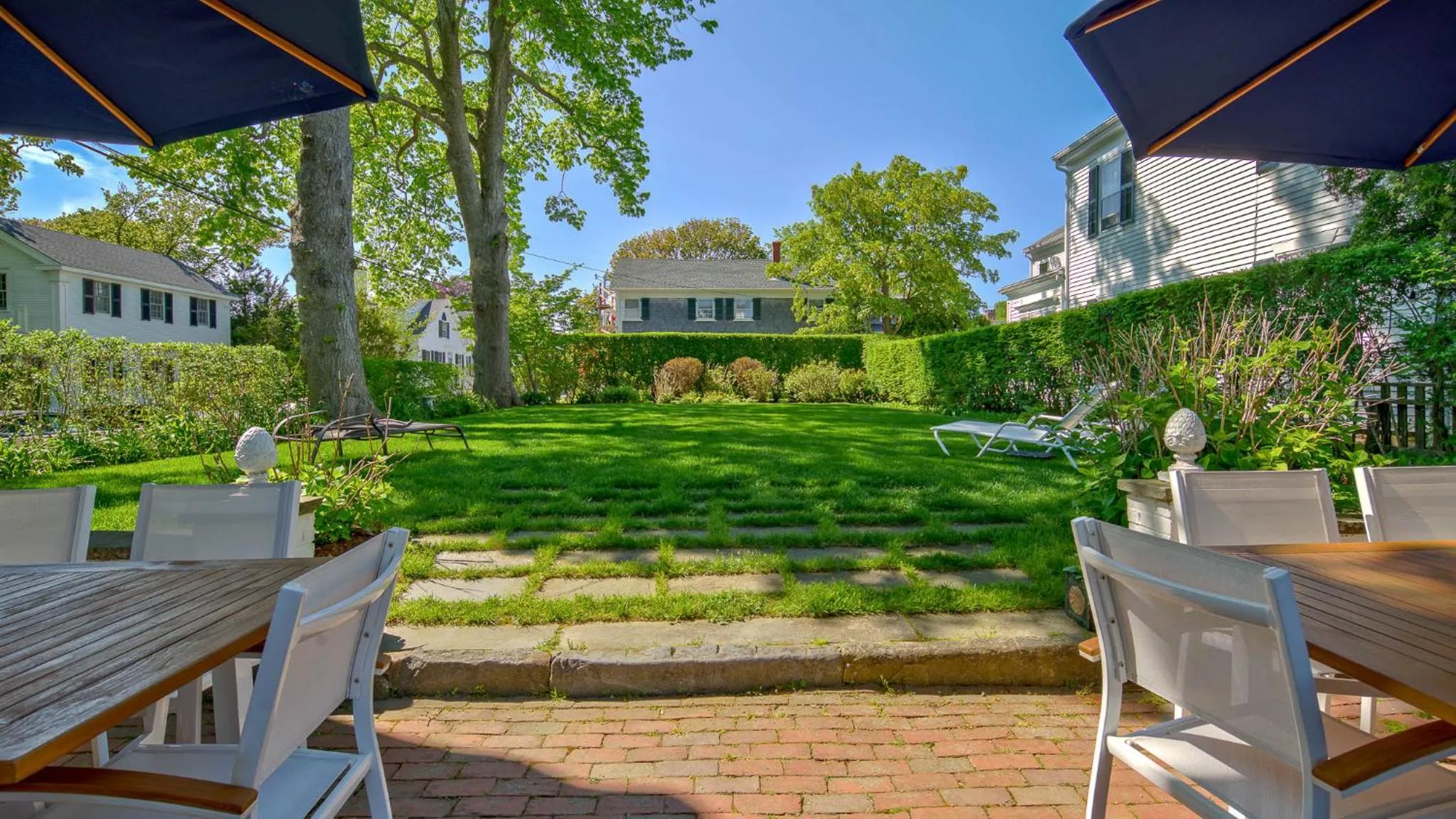Captain Morse House - Luxury, Waterfront, Town, & Beaches - 5 stars