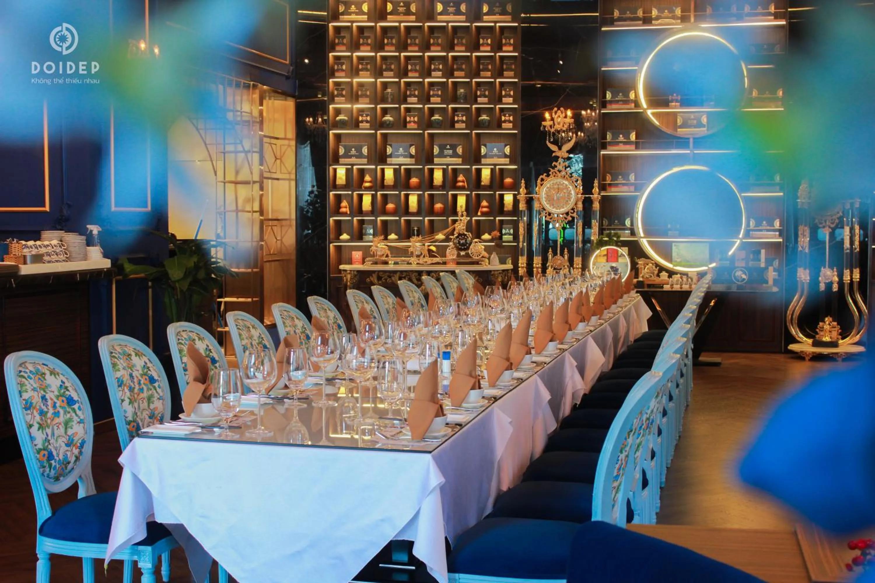 Lounge or bar in Diamond Bay Hotel