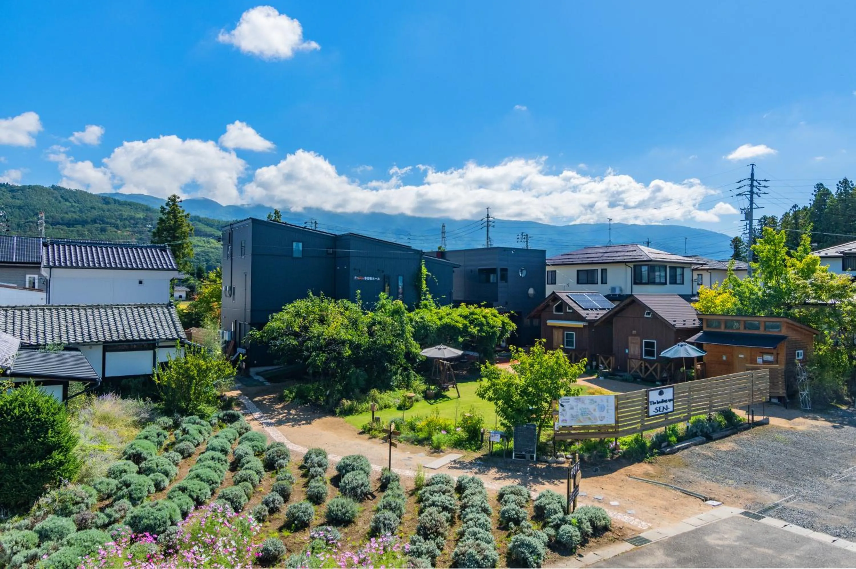 Tomareru Himitsukichi L-Base