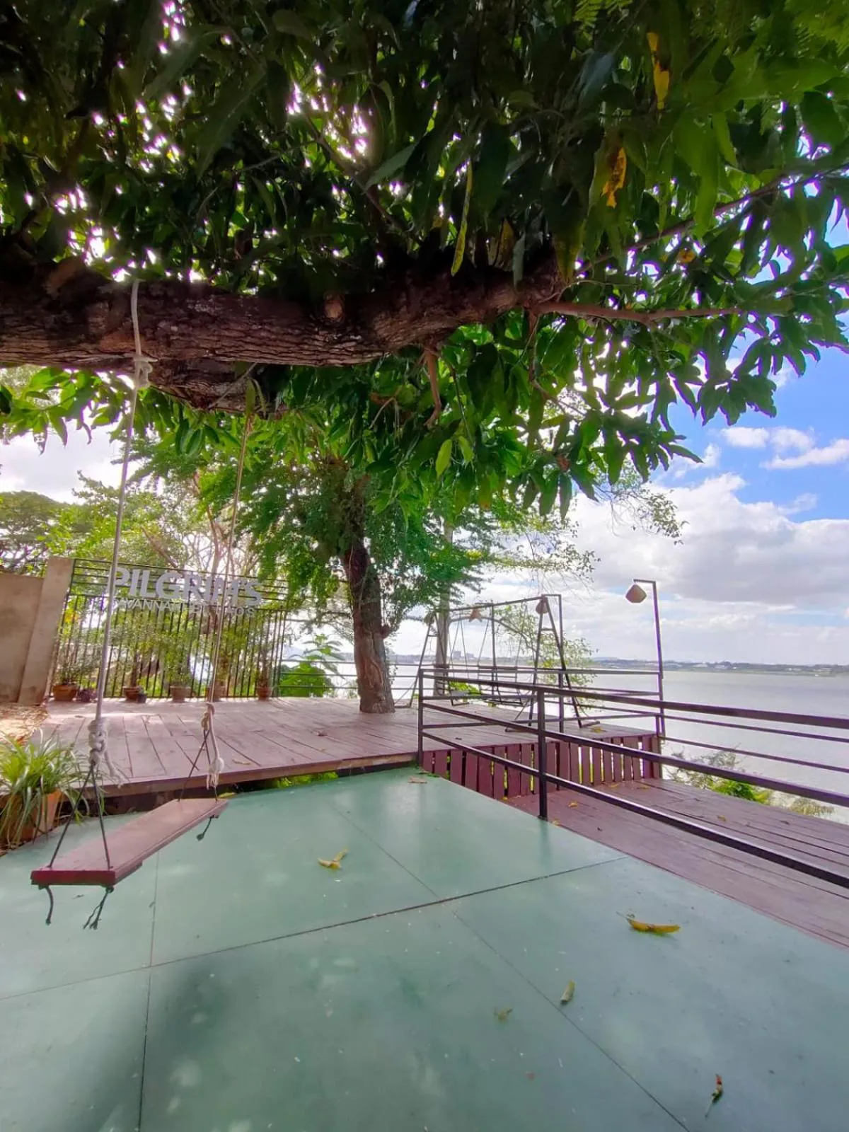 River view in Pilgrim's Kitchen & Inn