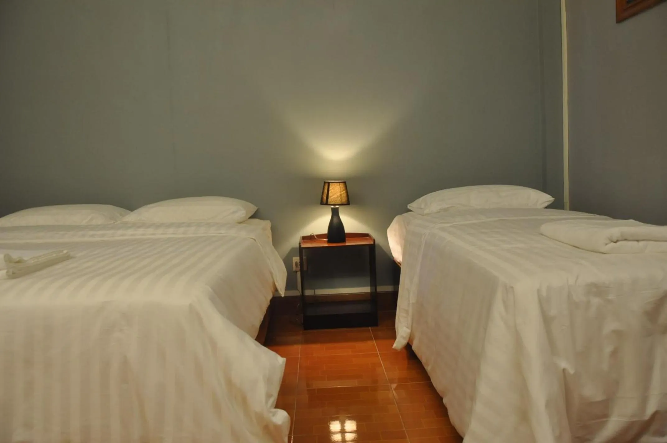 Photo of the whole room, Bed in Pilgrim's Kitchen & Inn